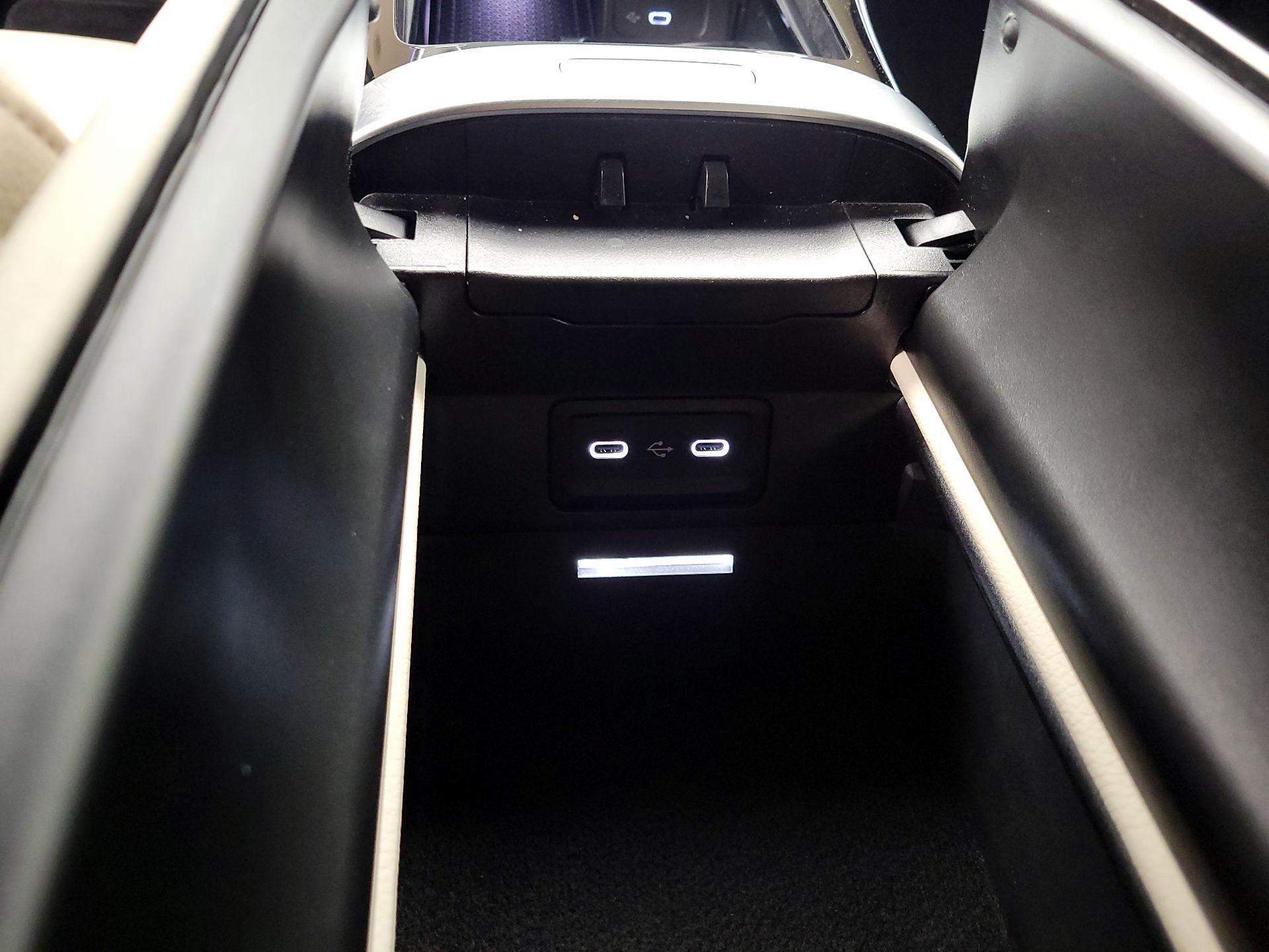 Thumbnail: 2024 Mercedes-Benz CLE - 18