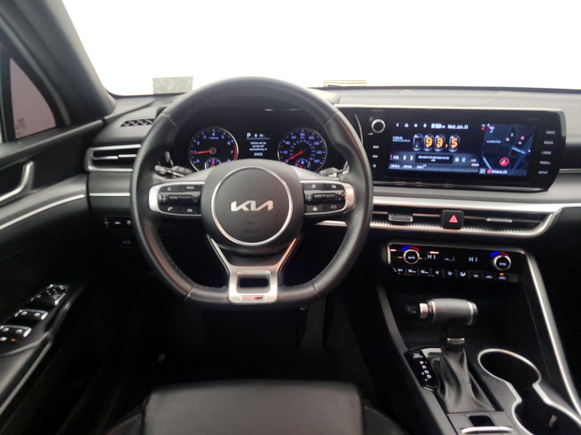 Thumbnail: 2022 Kia K5 - 10