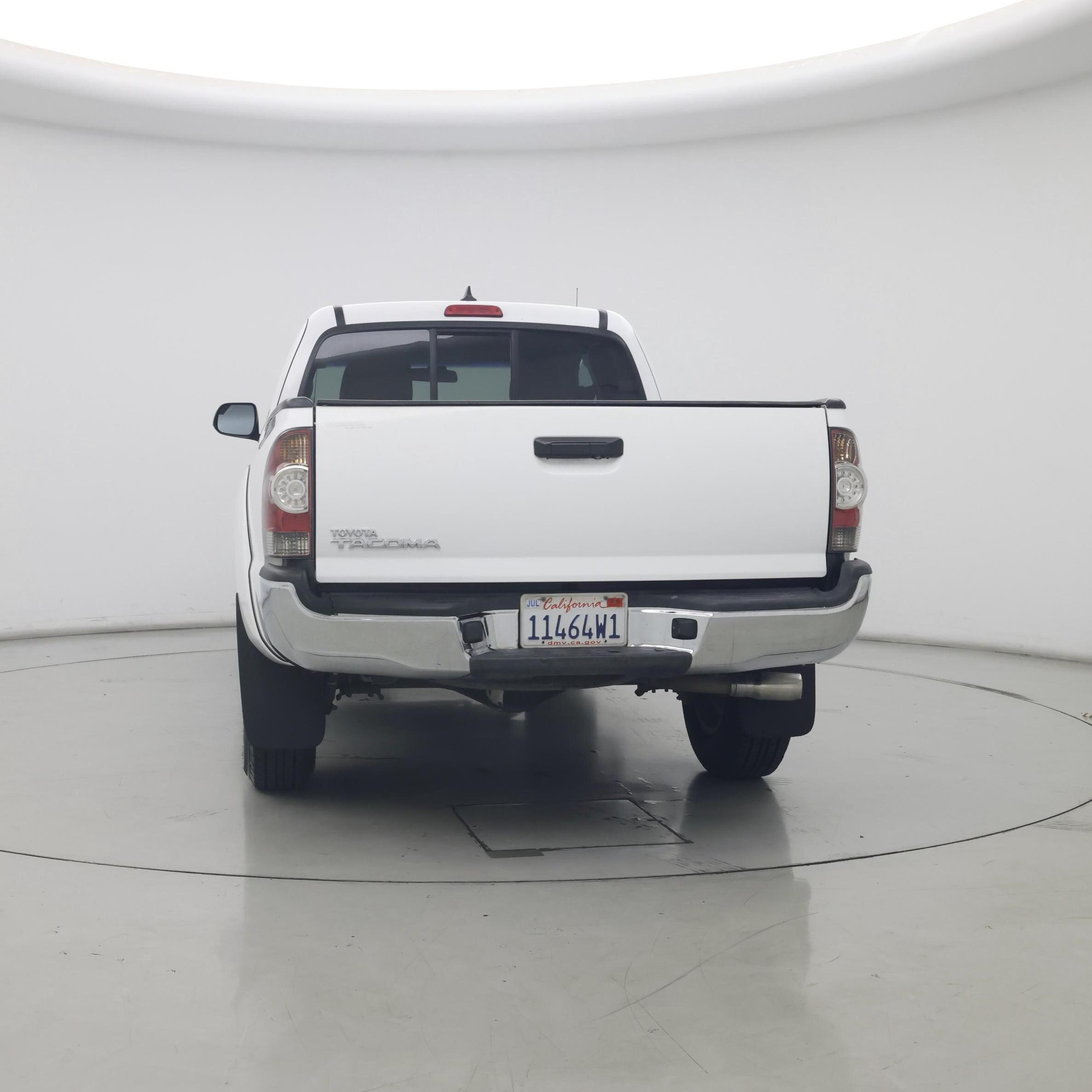 Thumbnail: 2015 Toyota Tacoma - 6