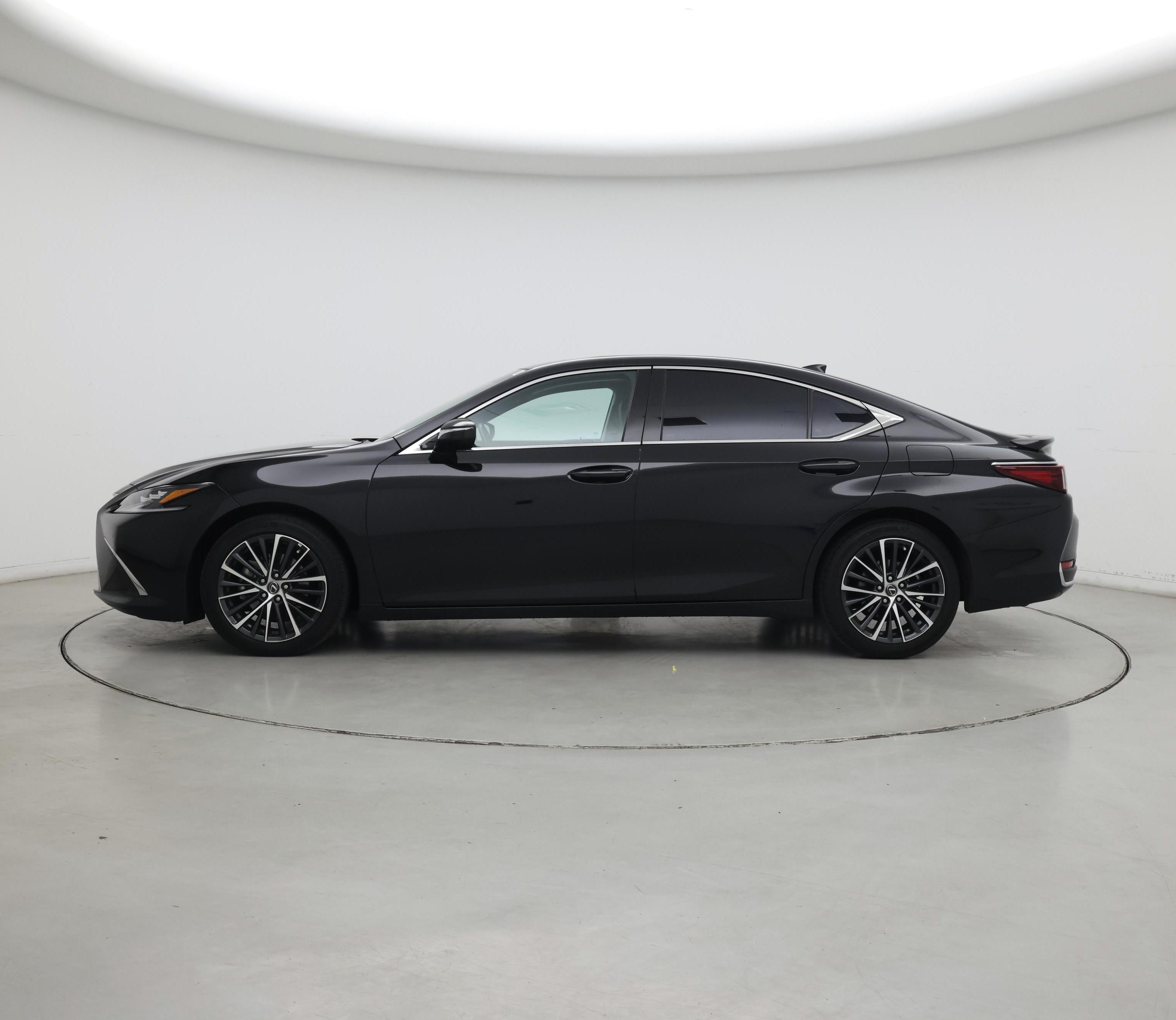 Thumbnail: 2025 Lexus ES - 3