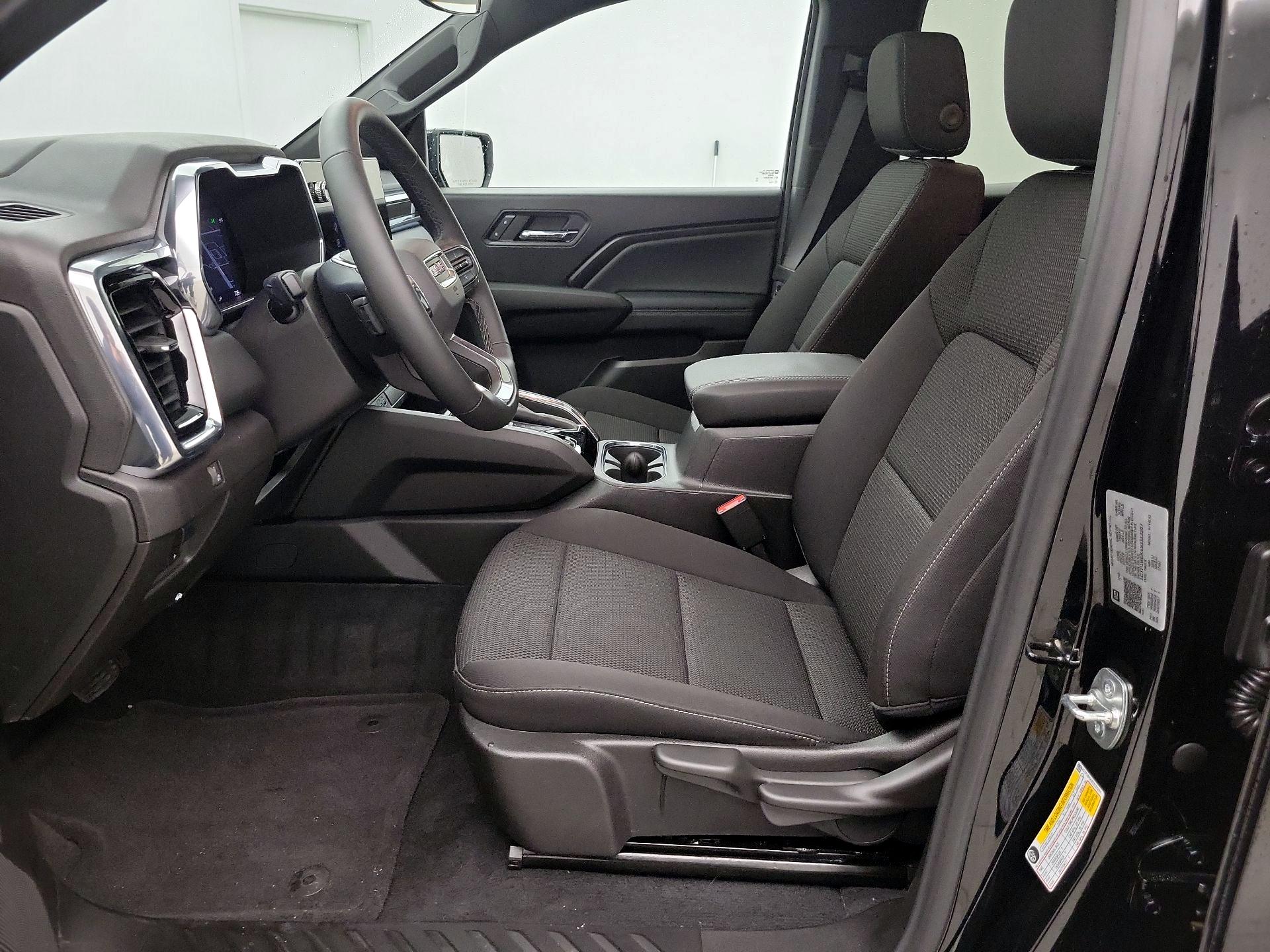 Thumbnail: 2025 GMC Canyon - 11