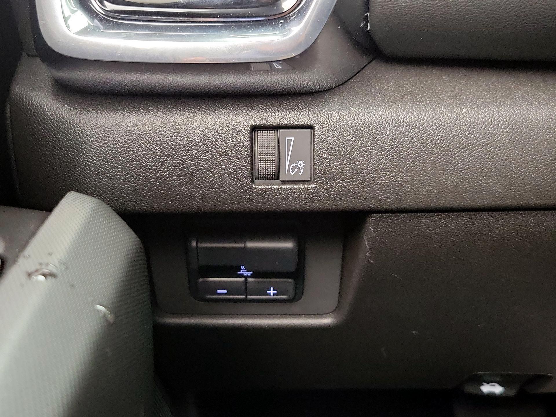 Thumbnail: 2025 GMC Canyon - 13