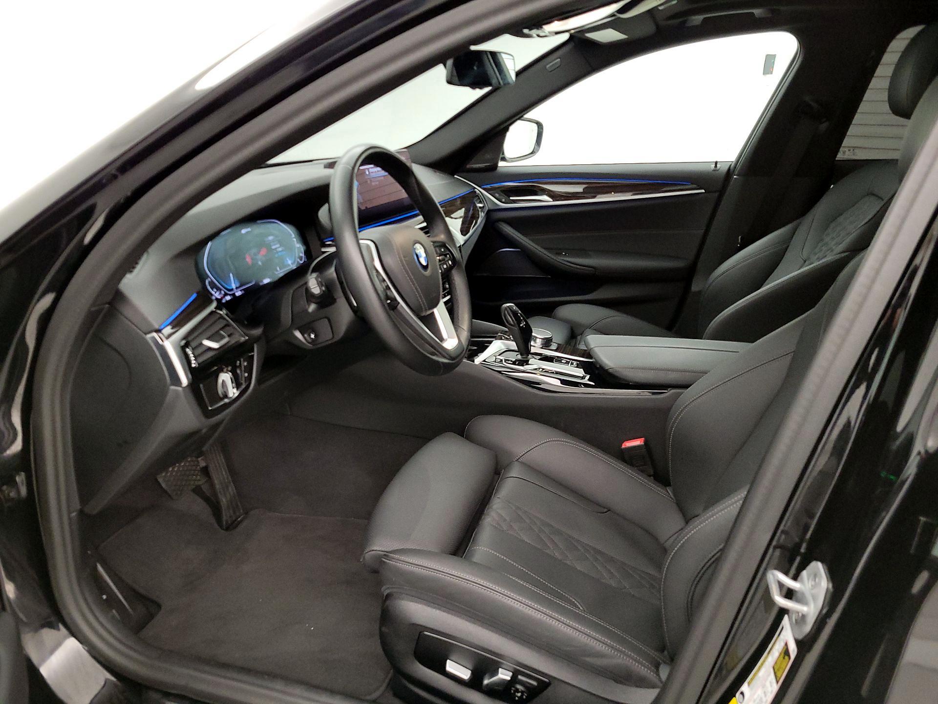 Thumbnail: 2023 BMW 5 Series - 11