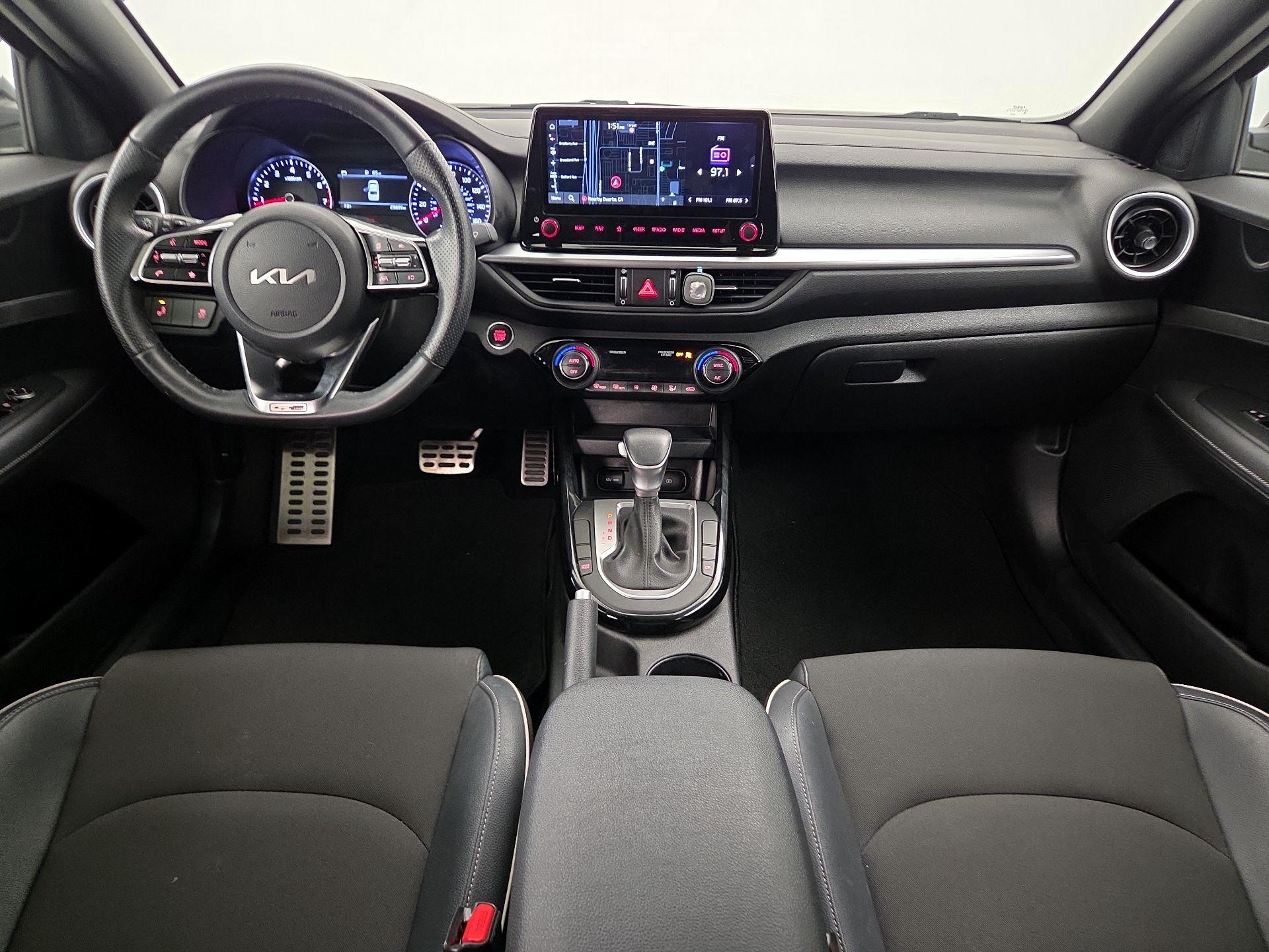 Thumbnail: 2023 Kia Forte - 9