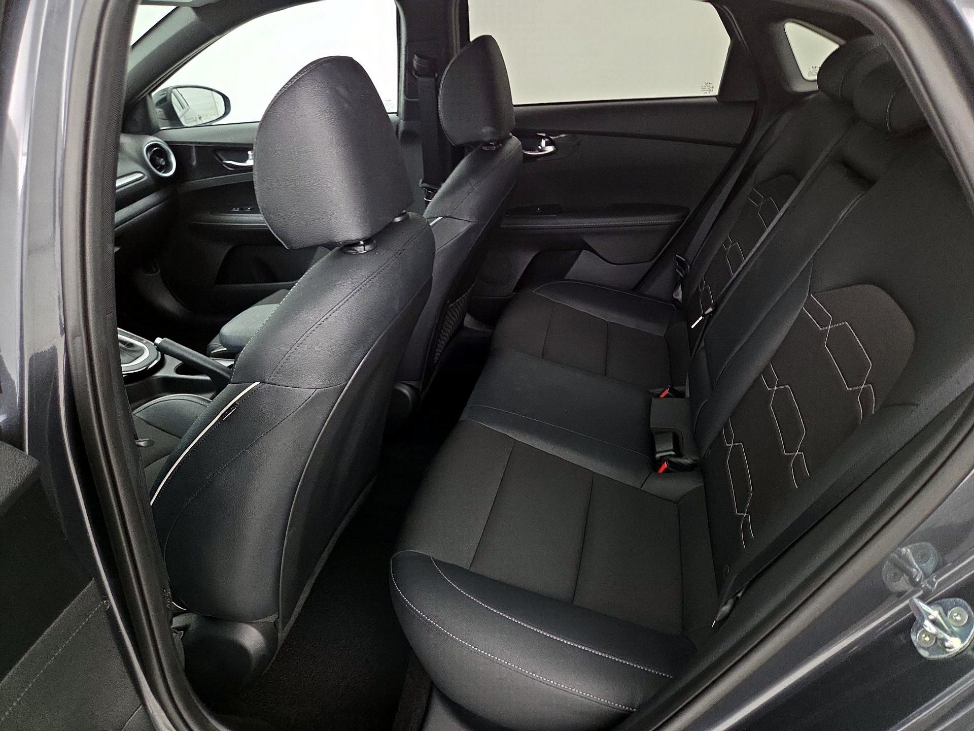 Thumbnail: 2023 Kia Forte - 20