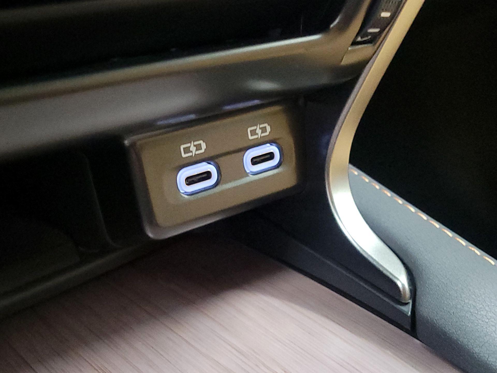 Thumbnail: 2024 Lexus RX - 19