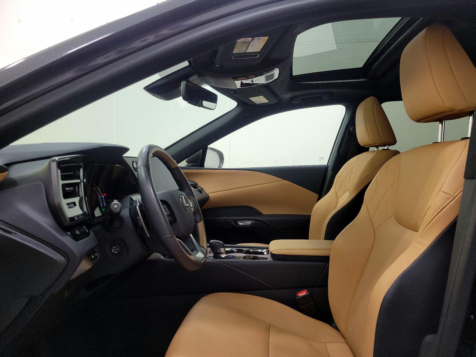 Thumbnail: 2024 Lexus RX - 20