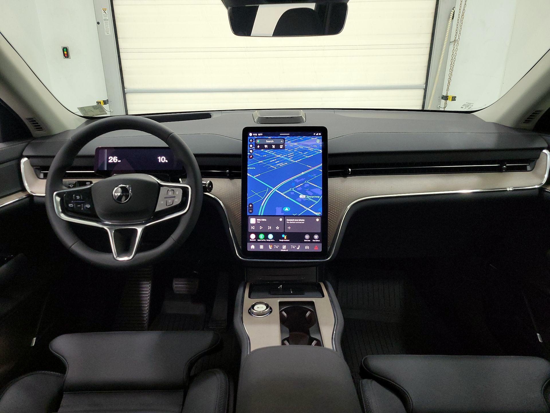 Thumbnail: 2025 Volvo EX90 - 9