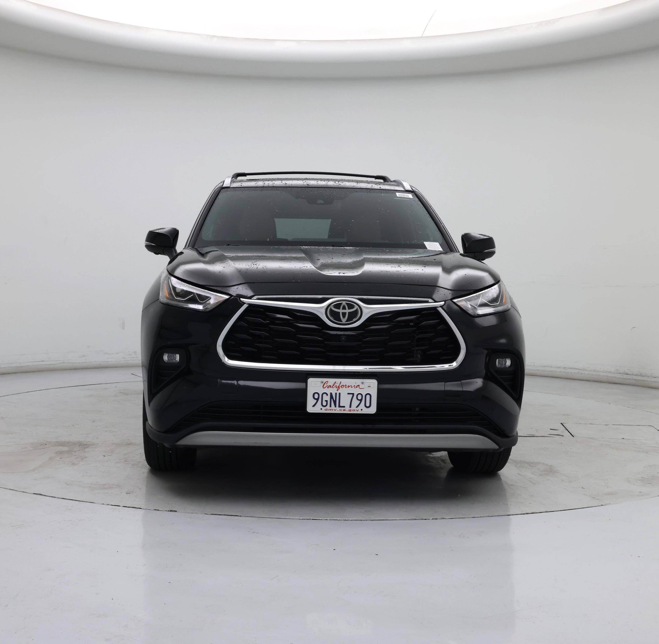 Thumbnail: 2023 Toyota Highlander - 5