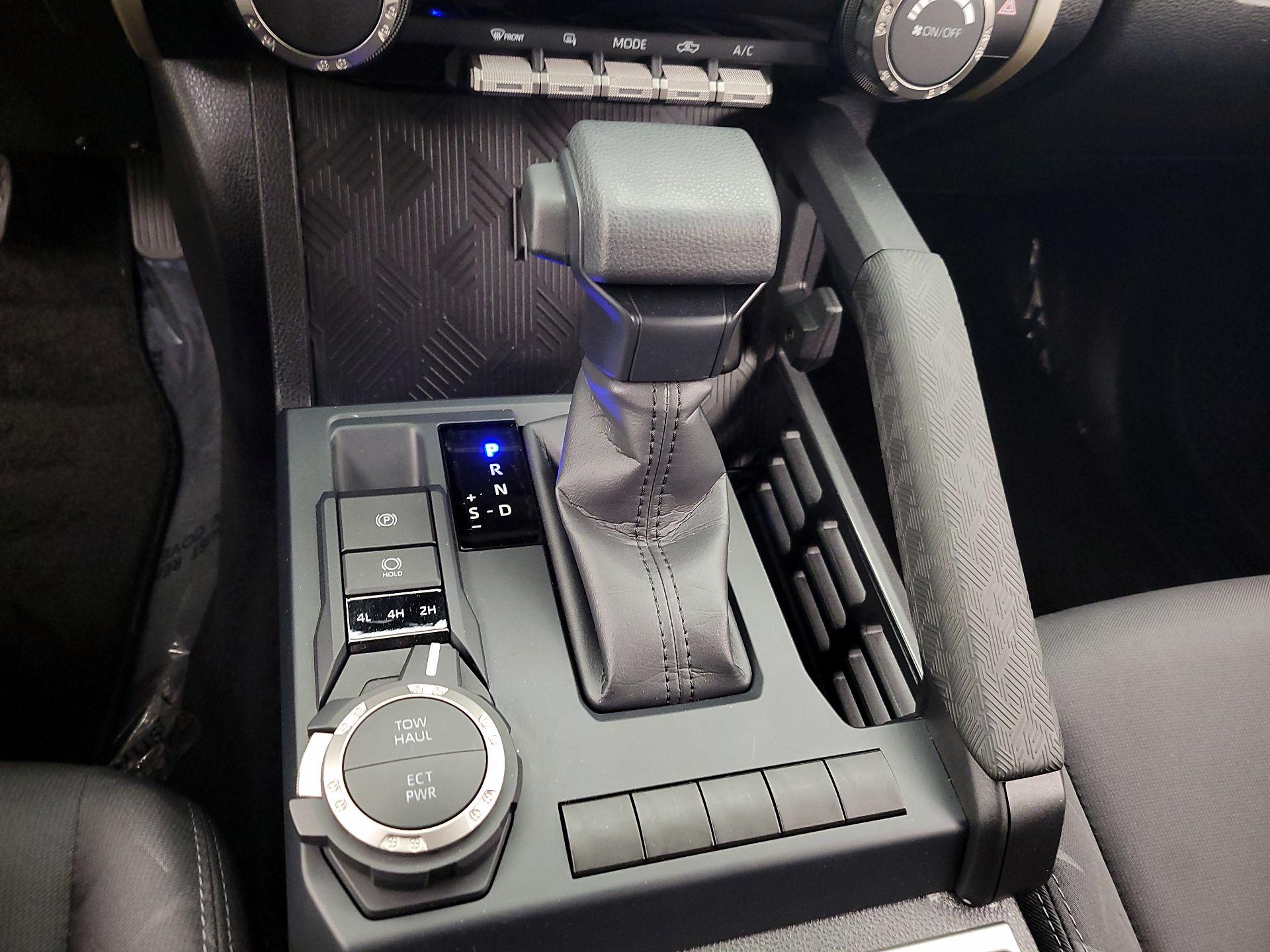 Thumbnail: 2025 Toyota Tacoma - 17