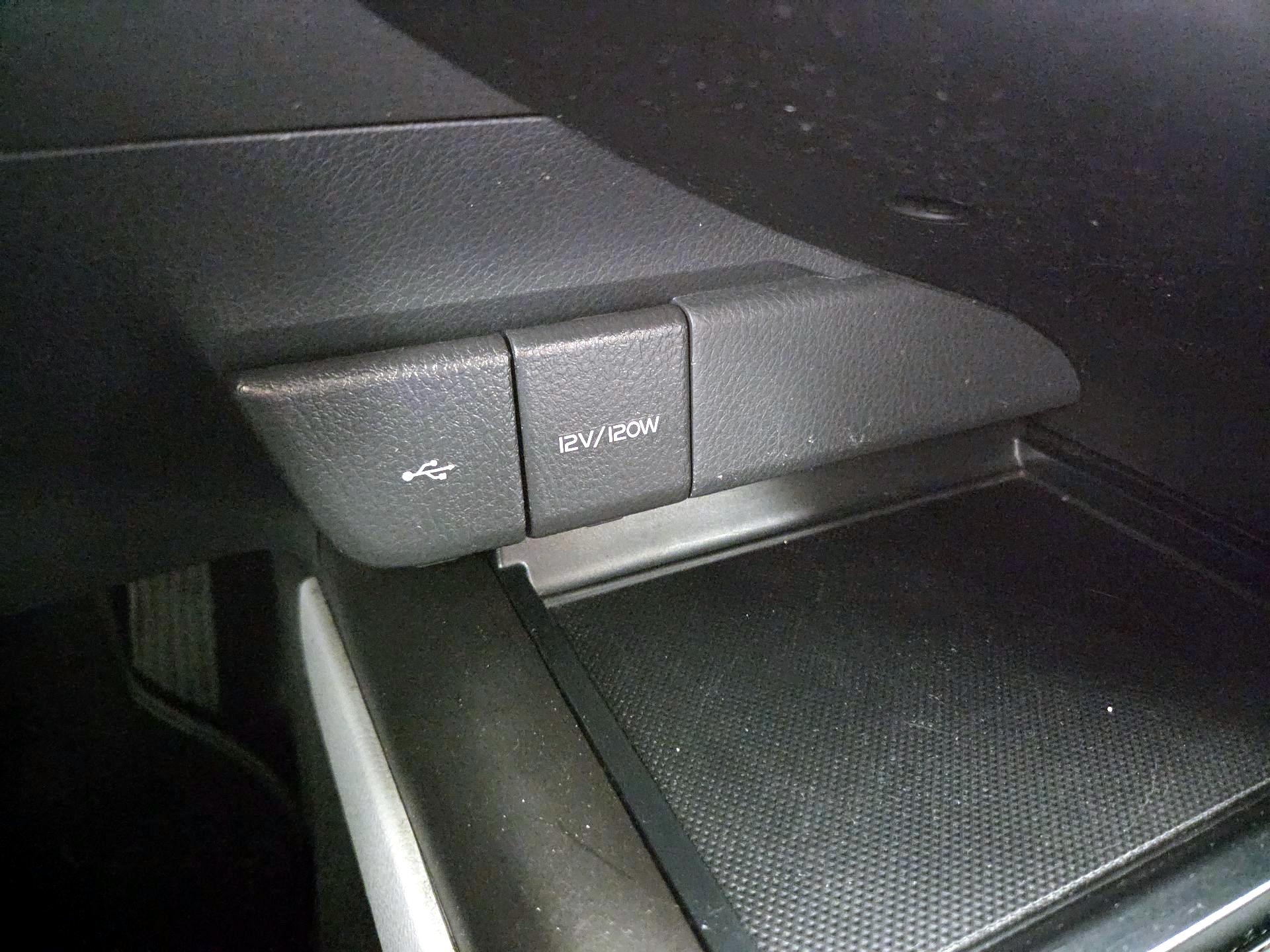 Thumbnail: 2023 Toyota Camry - 18