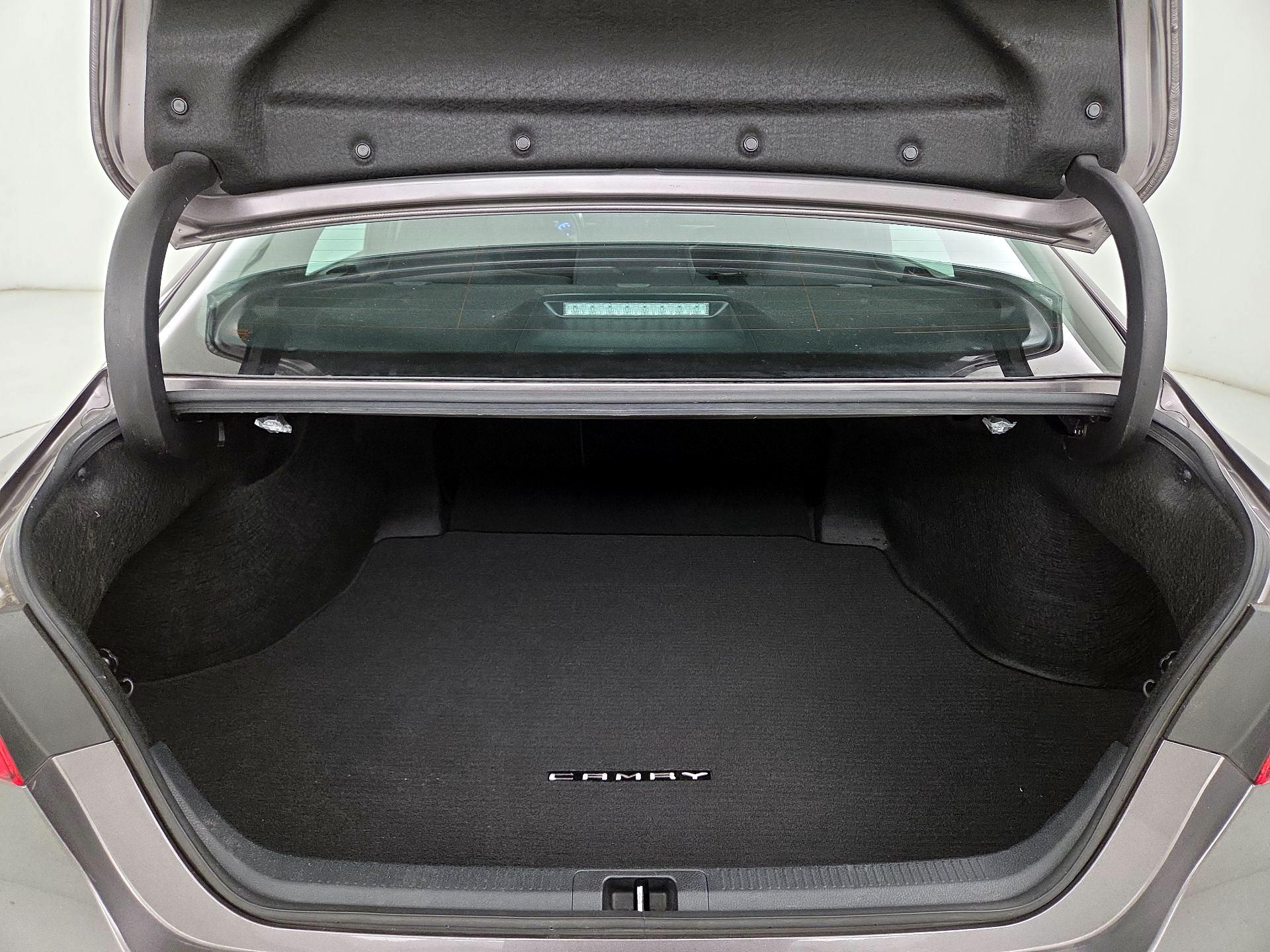 Thumbnail: 2023 Toyota Camry - 20