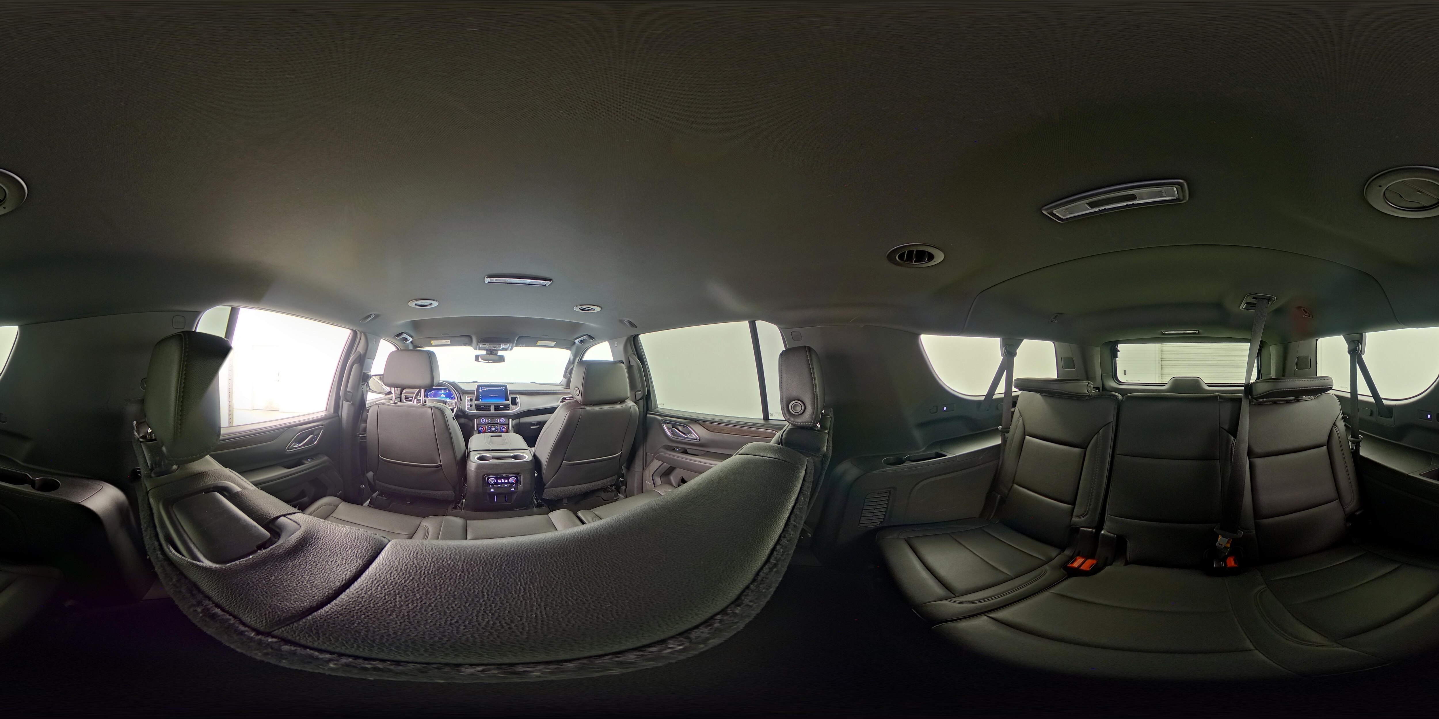 2022 Chevrolet Suburban LT - Photo 28