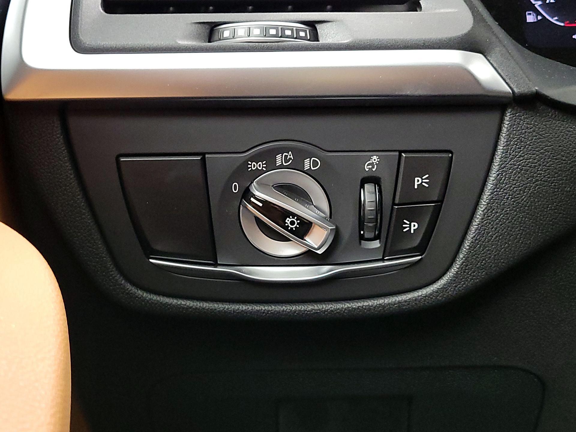 Thumbnail: 2024 BMW X3 - 11