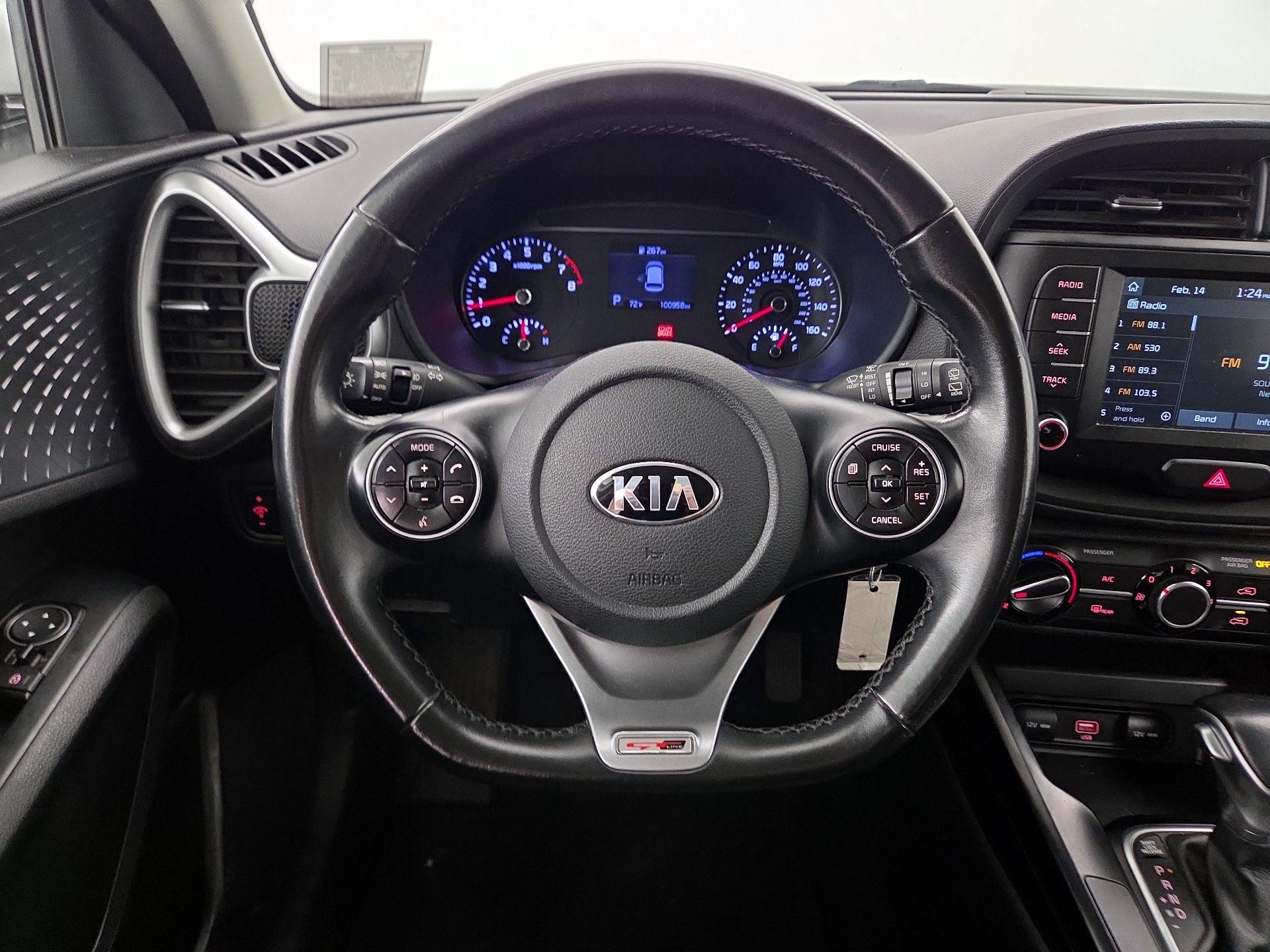 Thumbnail: 2020 Kia Soul - 10