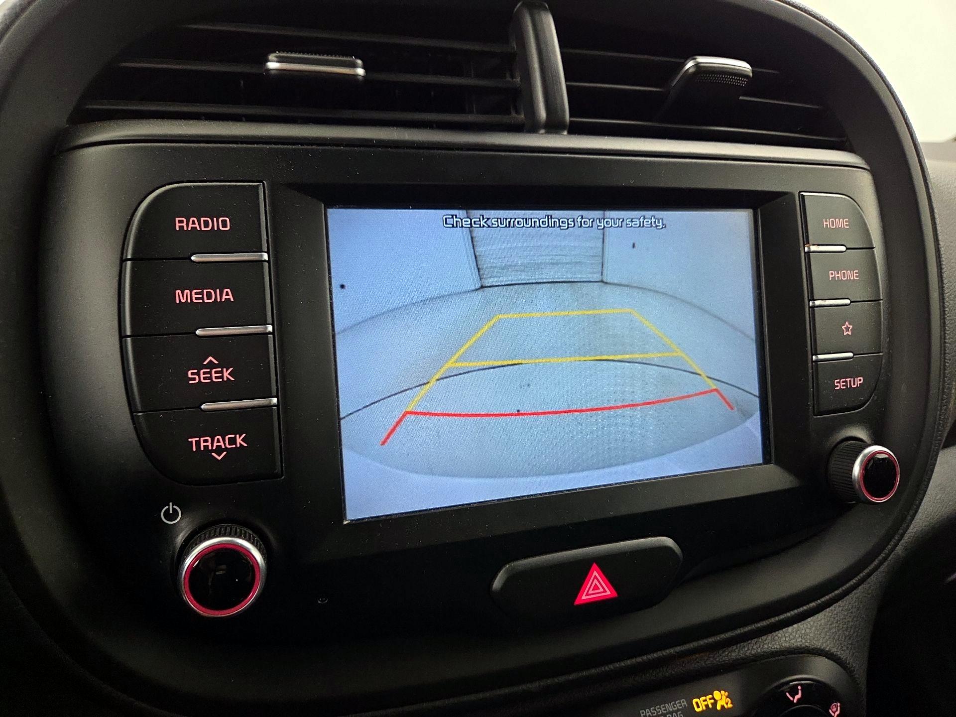 Thumbnail: 2020 Kia Soul - 14