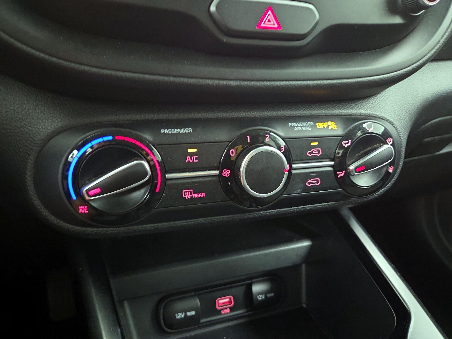 Thumbnail: 2020 Kia Soul - 16