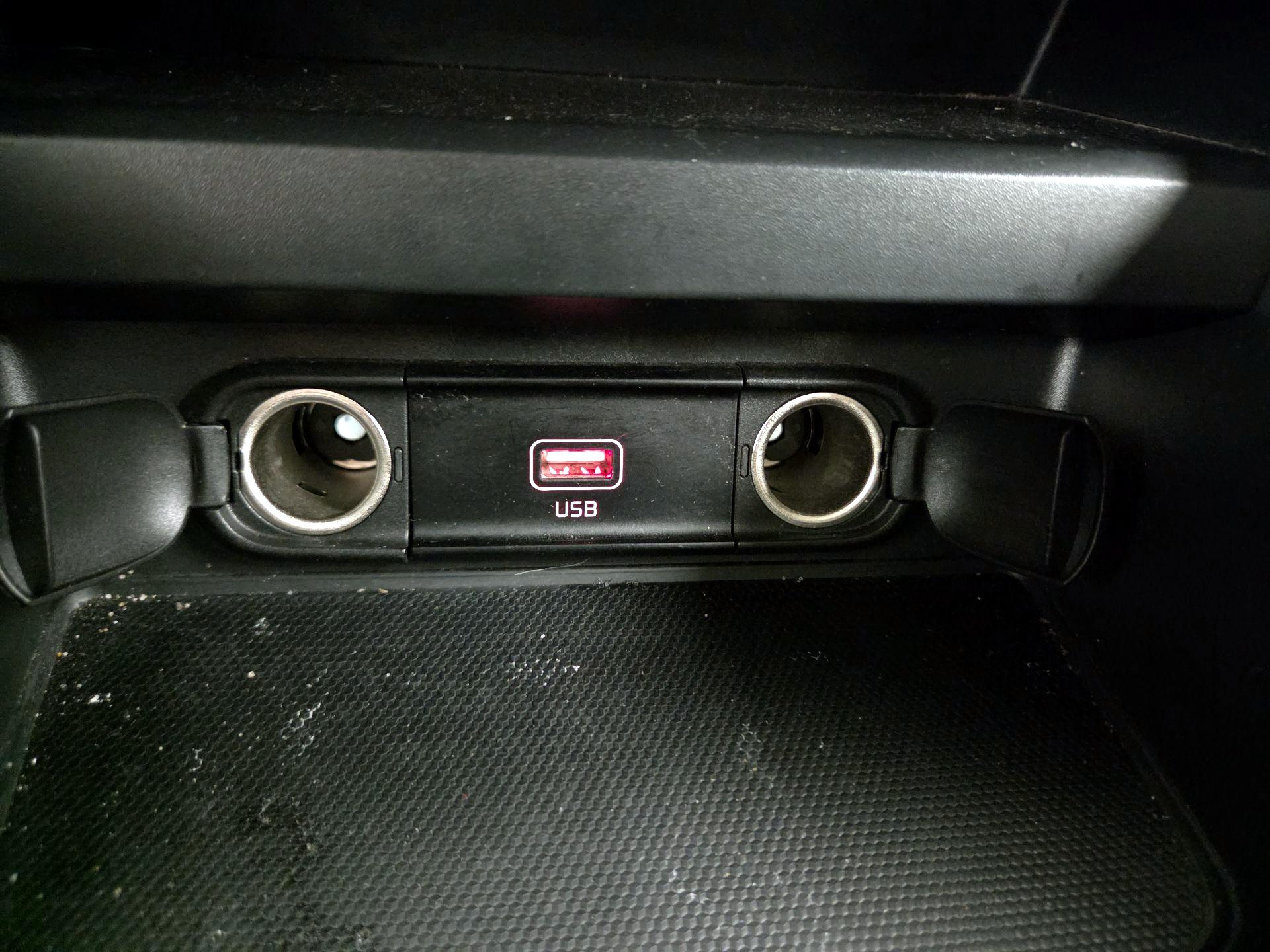 Thumbnail: 2020 Kia Soul - 18