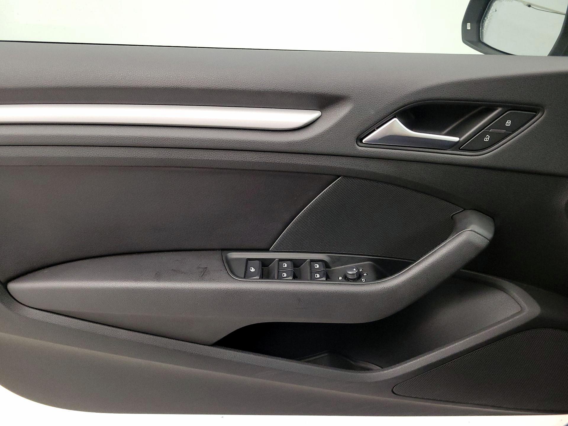 Thumbnail: 2015 Audi A3 - 12