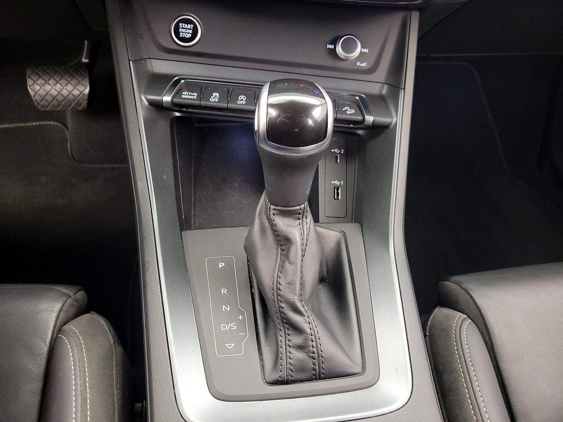 Thumbnail: 2021 Audi Q3 - 17