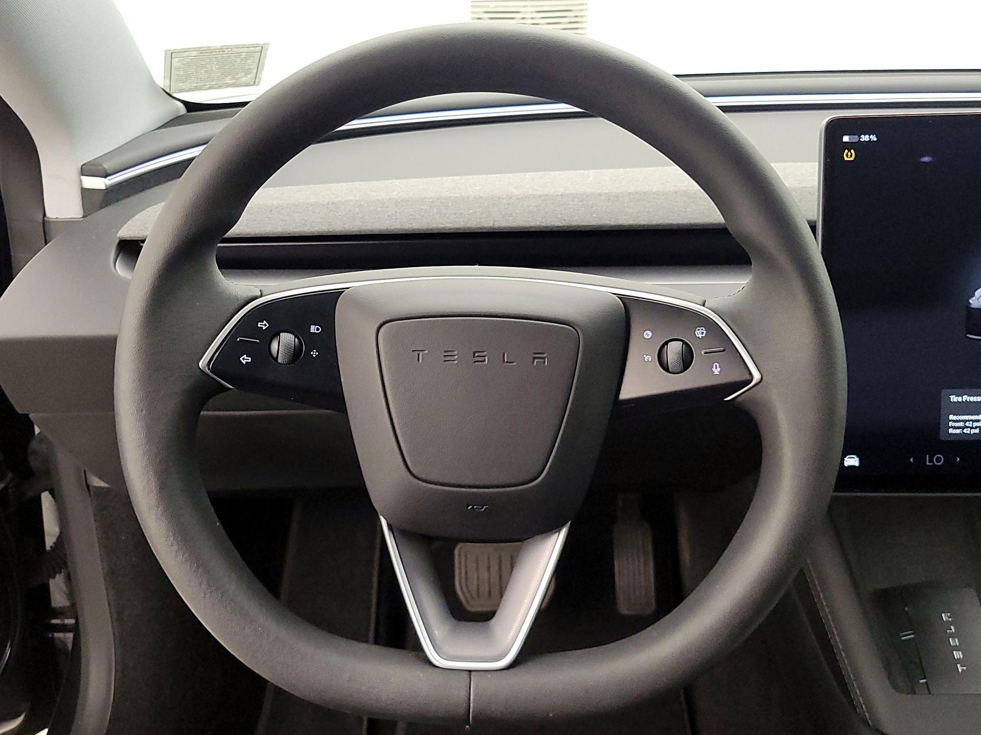 Thumbnail: 2024 Tesla Model 3 - 10