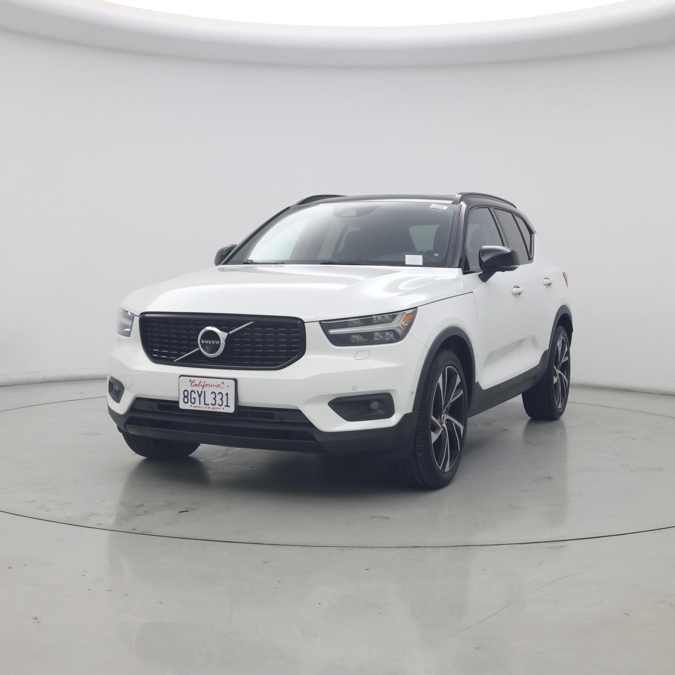 Thumbnail: 2019 Volvo XC40 - 4