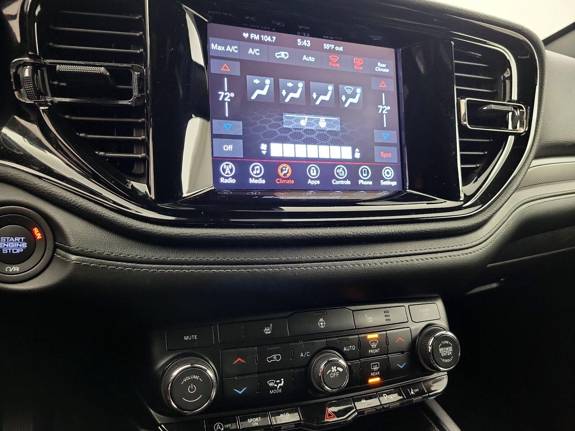 Thumbnail: 2022 Dodge Durango - 16