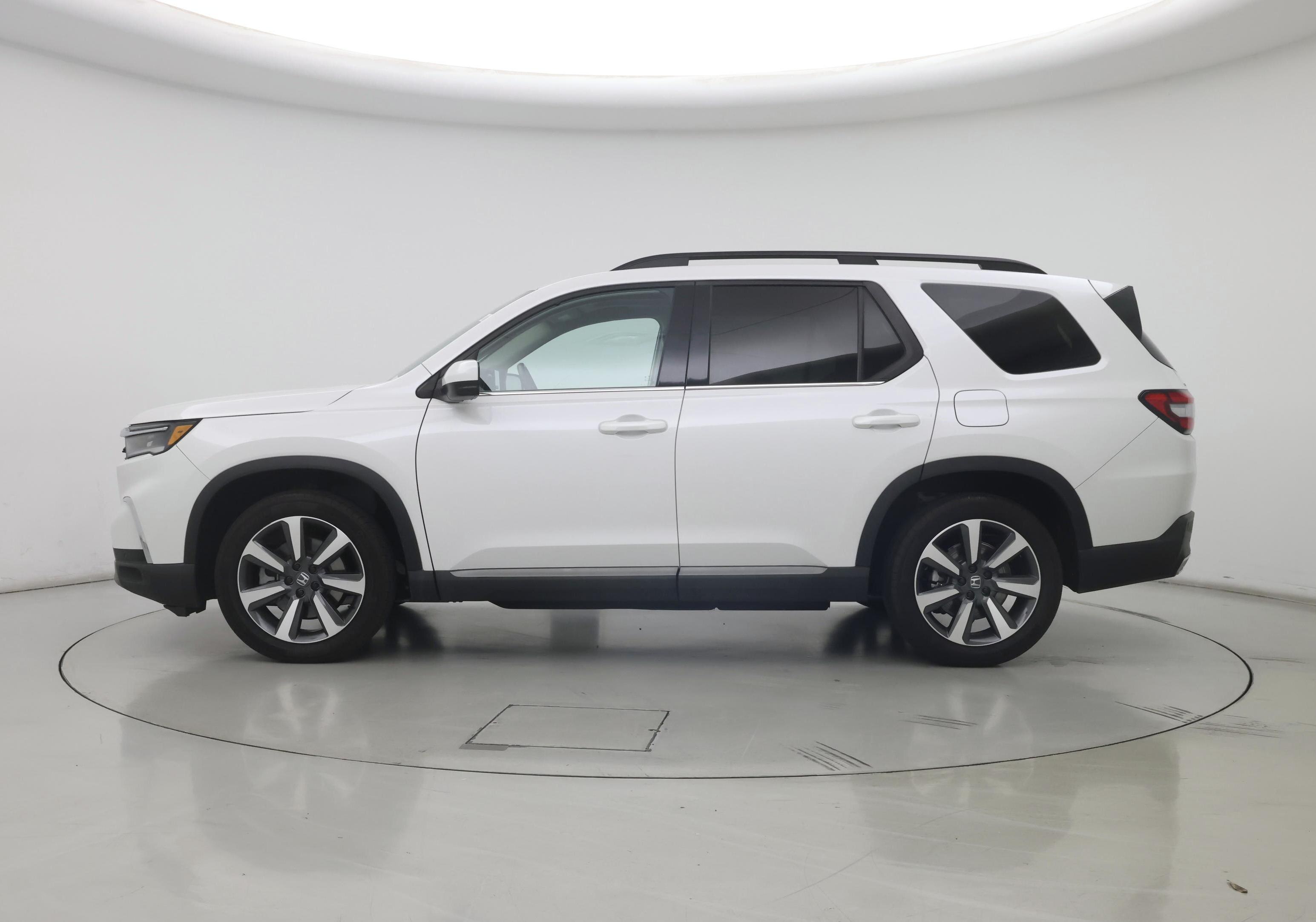 Thumbnail: 2025 Honda Pilot - 3
