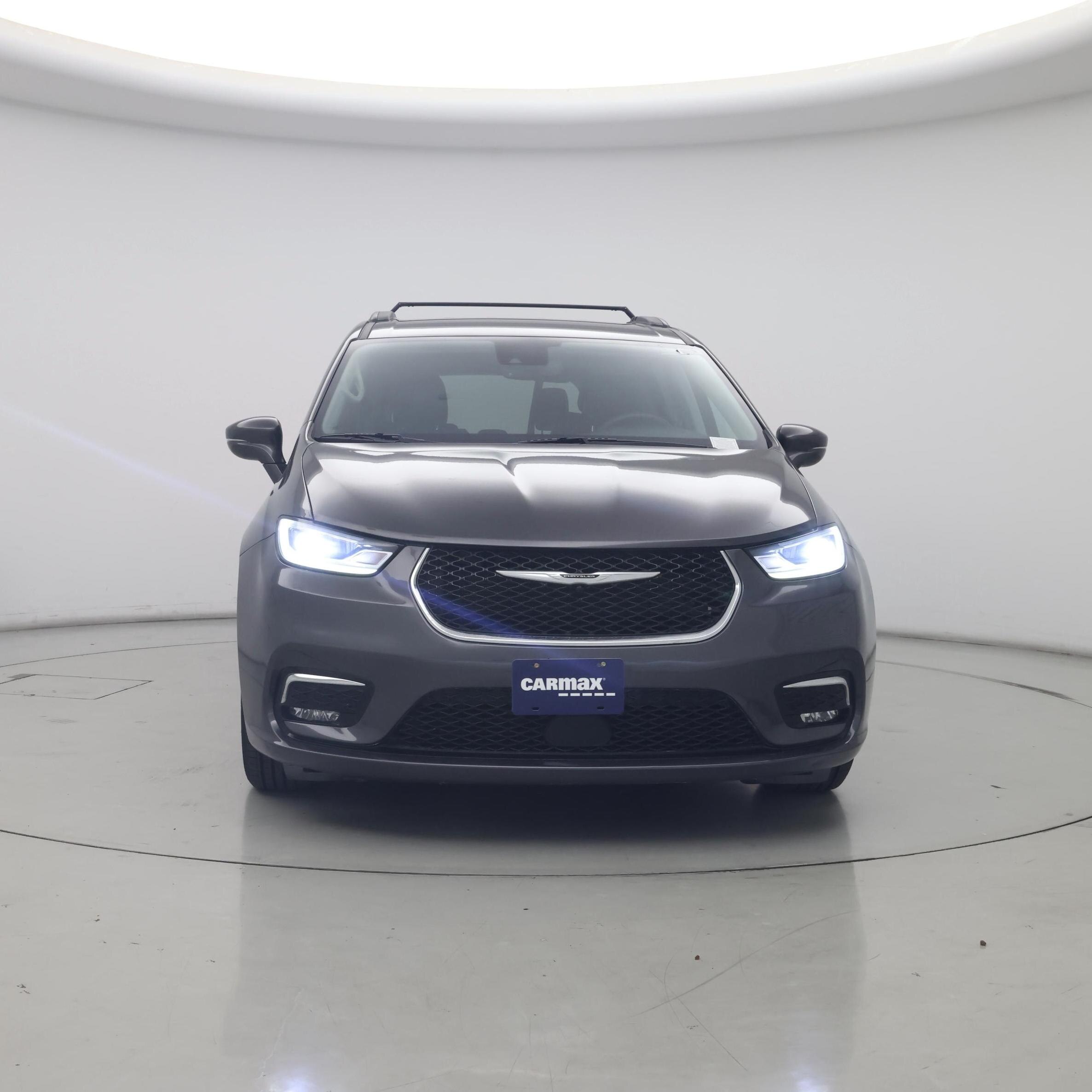 Thumbnail: 2022 Chrysler Pacifica - 5