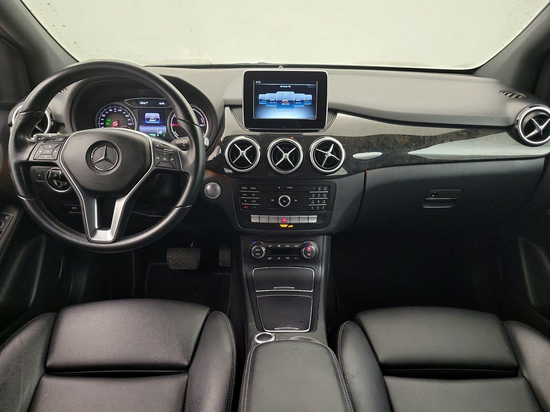 Thumbnail: 2017 Mercedes-Benz B-Class - 9