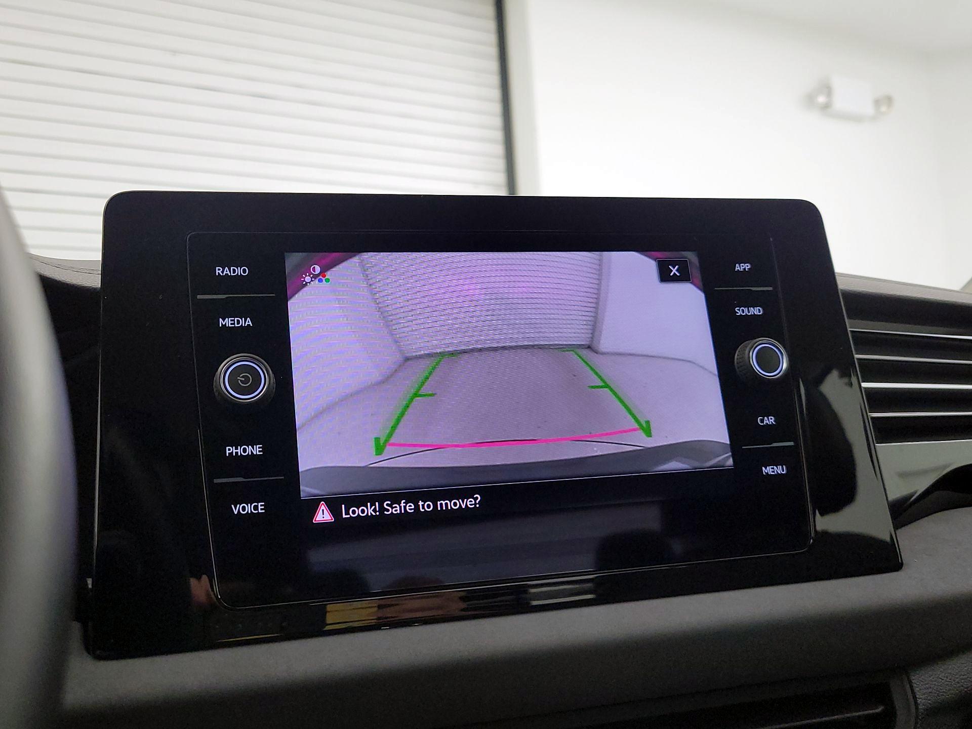 Thumbnail: 2025 Volkswagen Jetta - 14