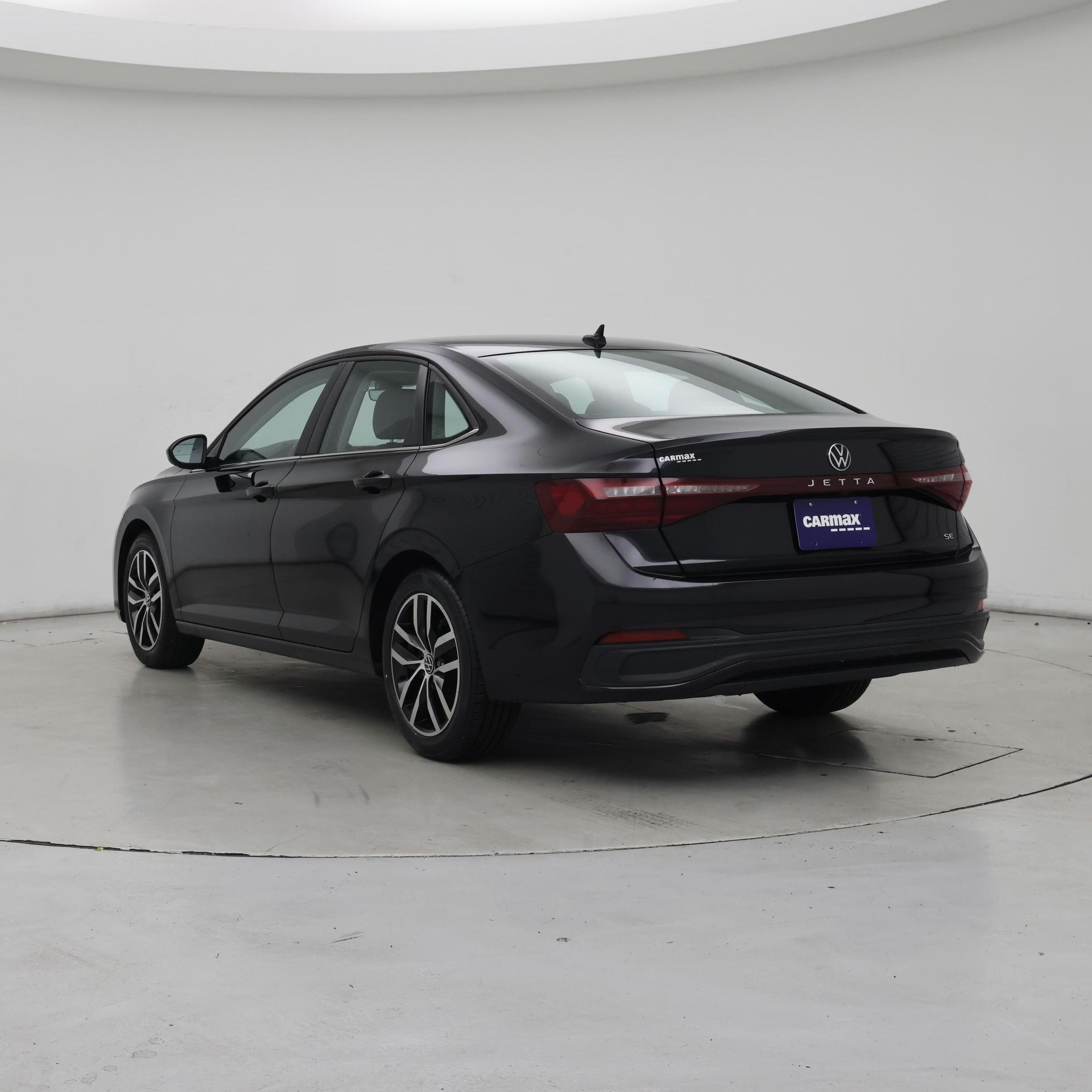 Thumbnail: 2025 Volkswagen Jetta - 2