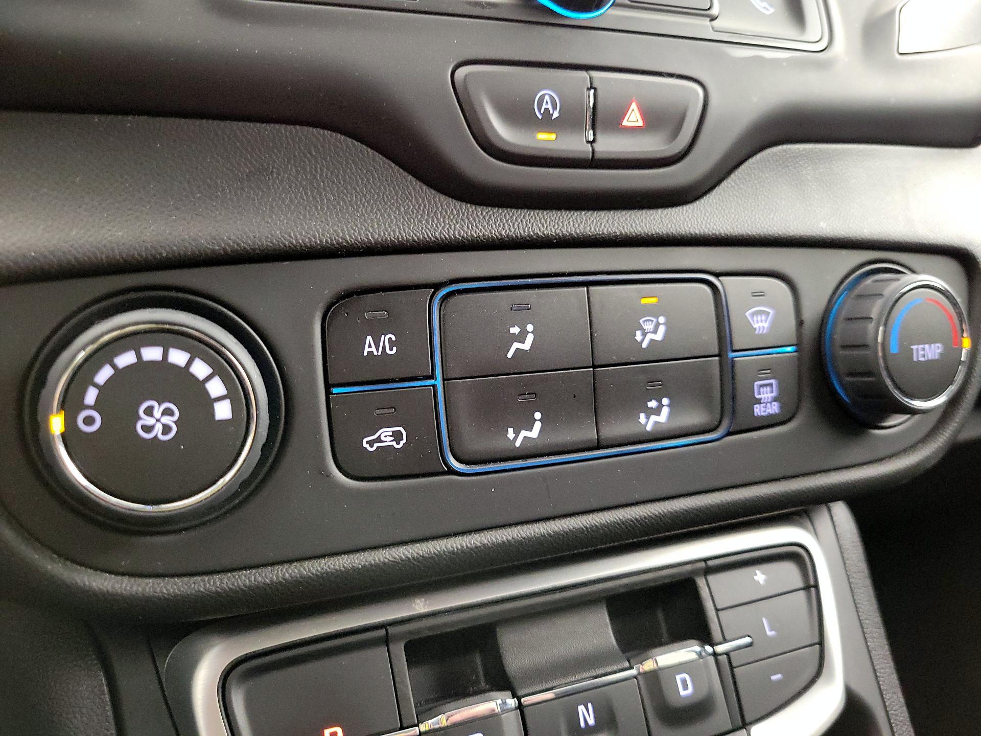 Thumbnail: 2024 GMC Terrain - 16