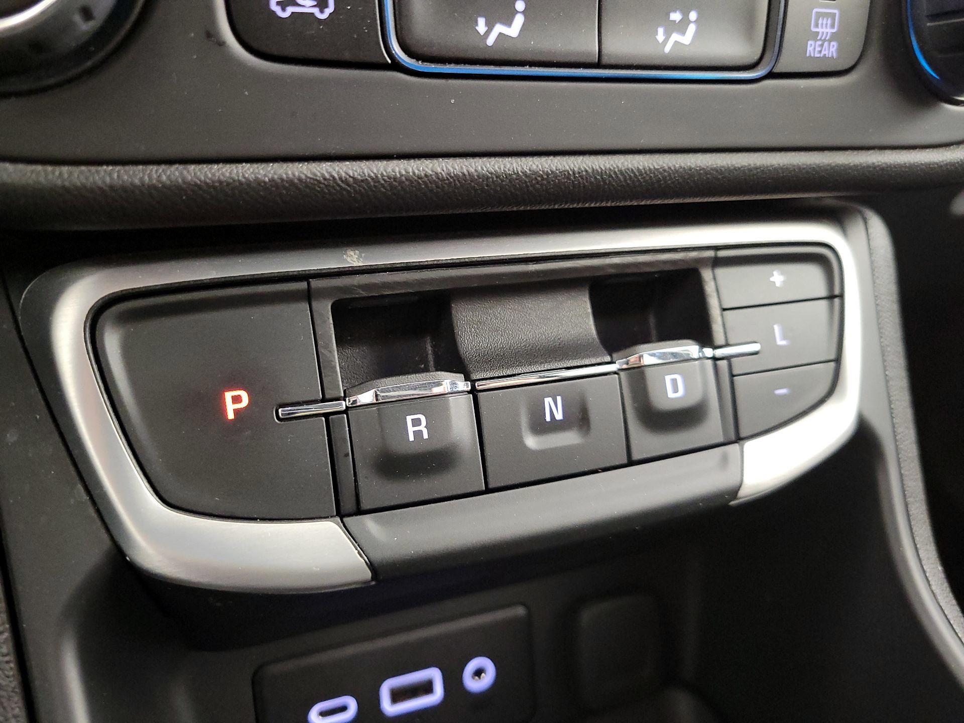 Thumbnail: 2024 GMC Terrain - 17