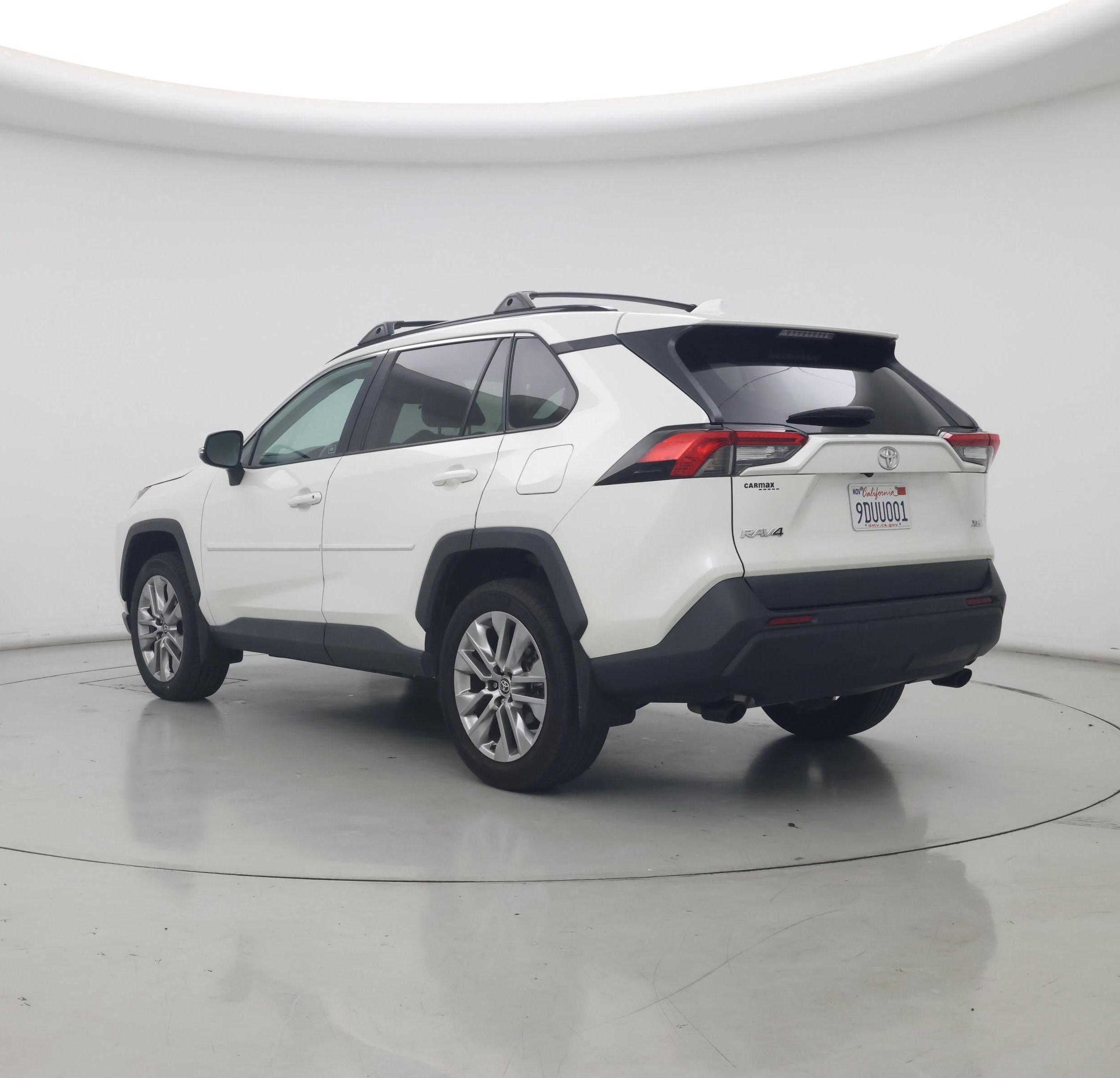 Thumbnail: 2022 Toyota RAV4 - 2