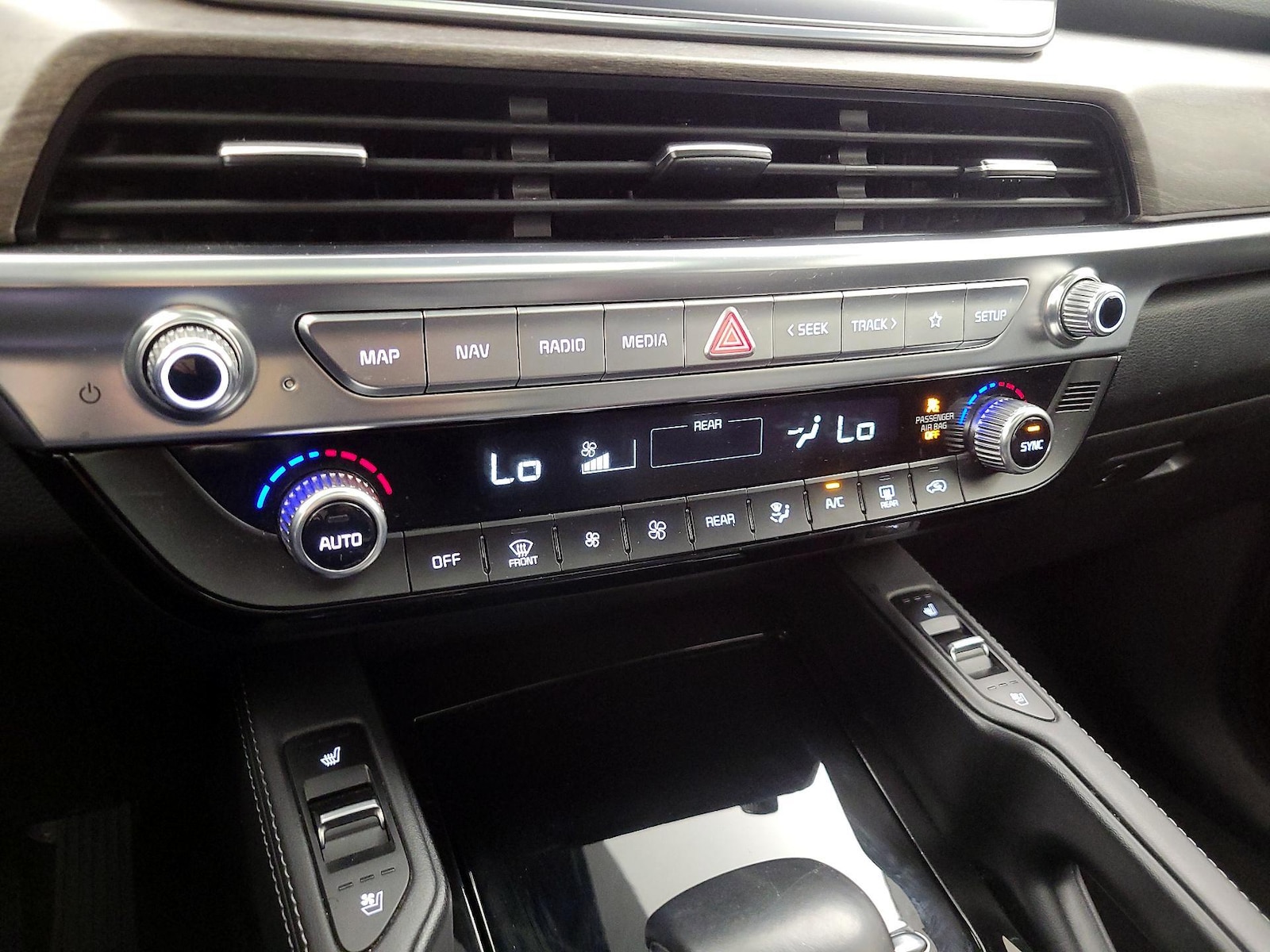 2021 Kia Telluride EX - Photo 18