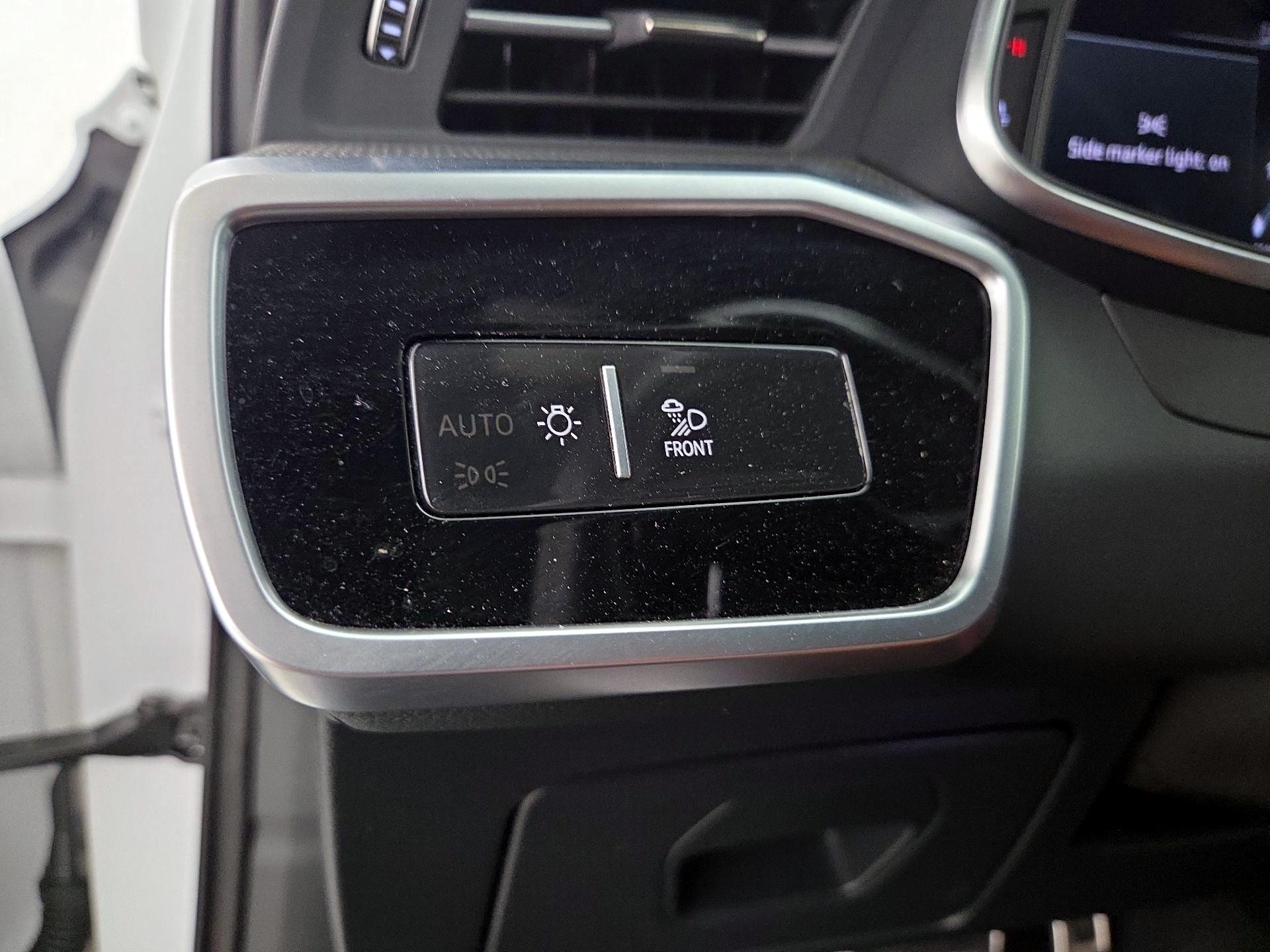 Thumbnail: 2023 Audi S6 - 13