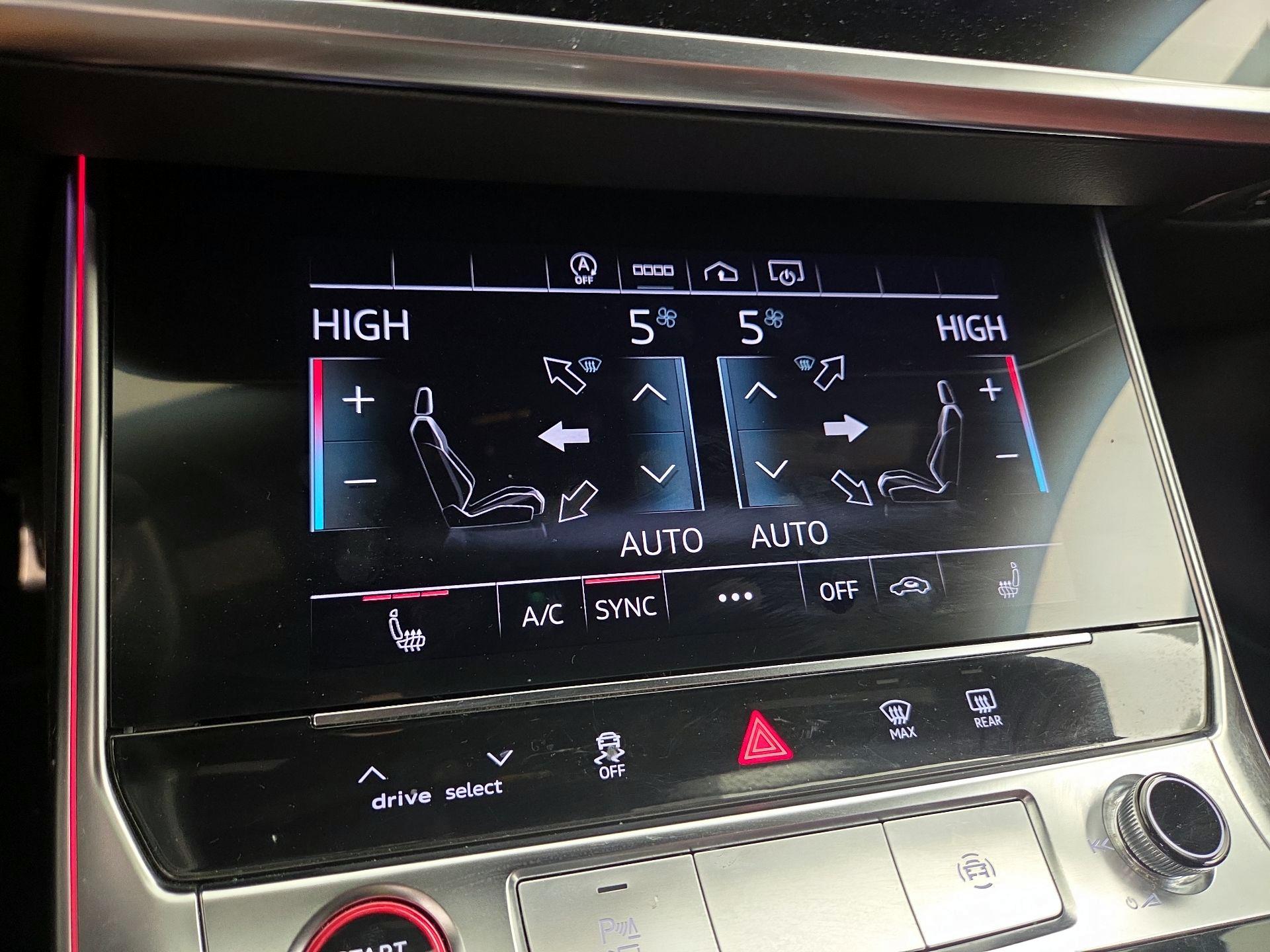 Thumbnail: 2023 Audi S6 - 17