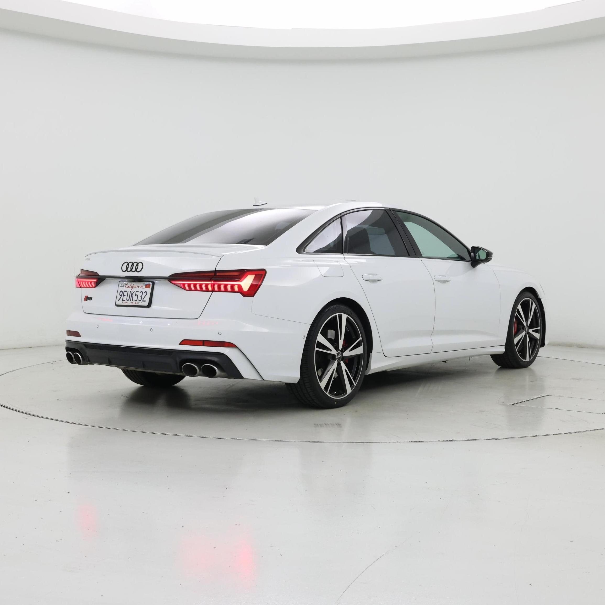 Thumbnail: 2023 Audi S6 - 8