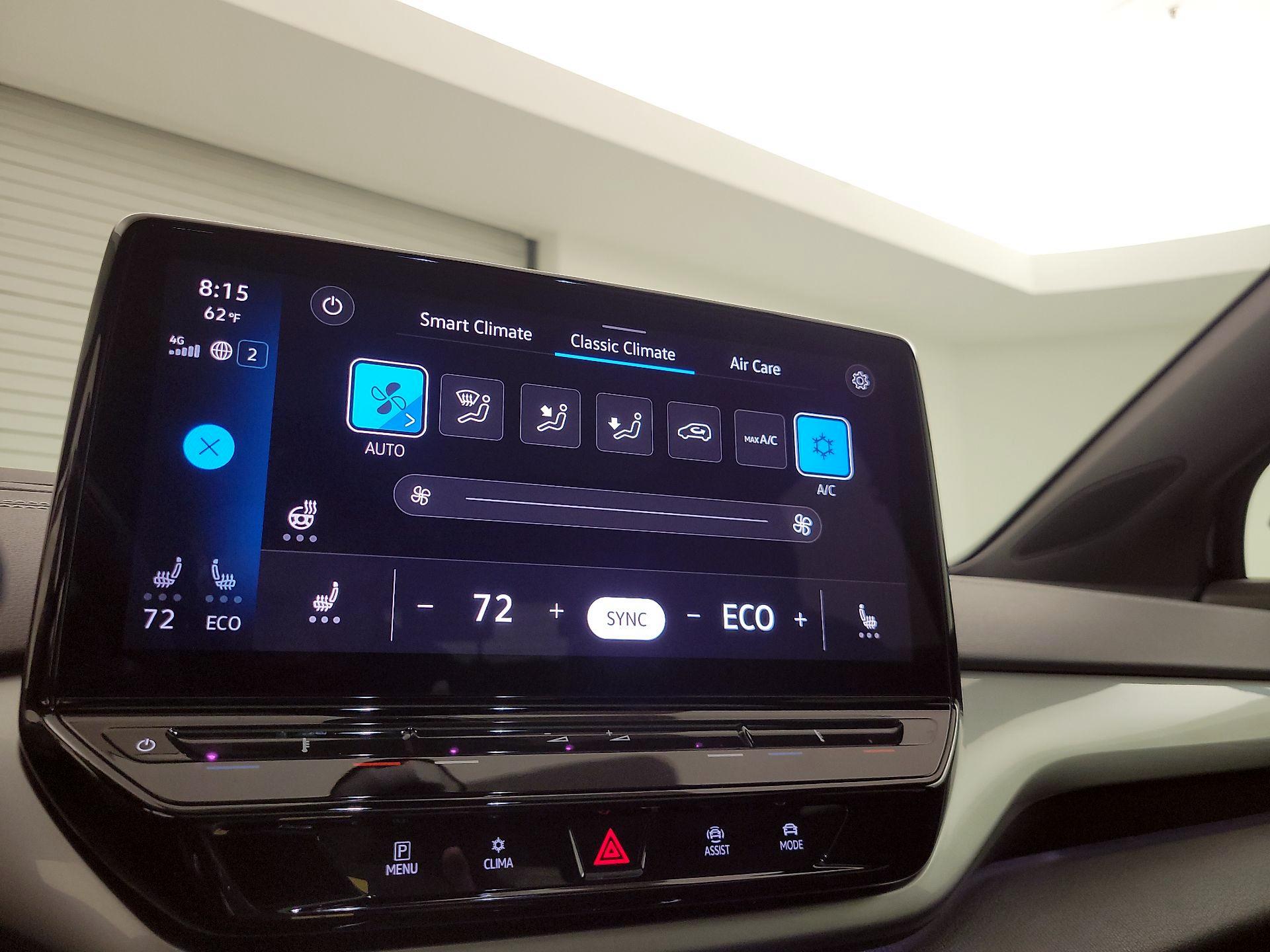 Thumbnail: 2023 Volkswagen ID.4 - 16