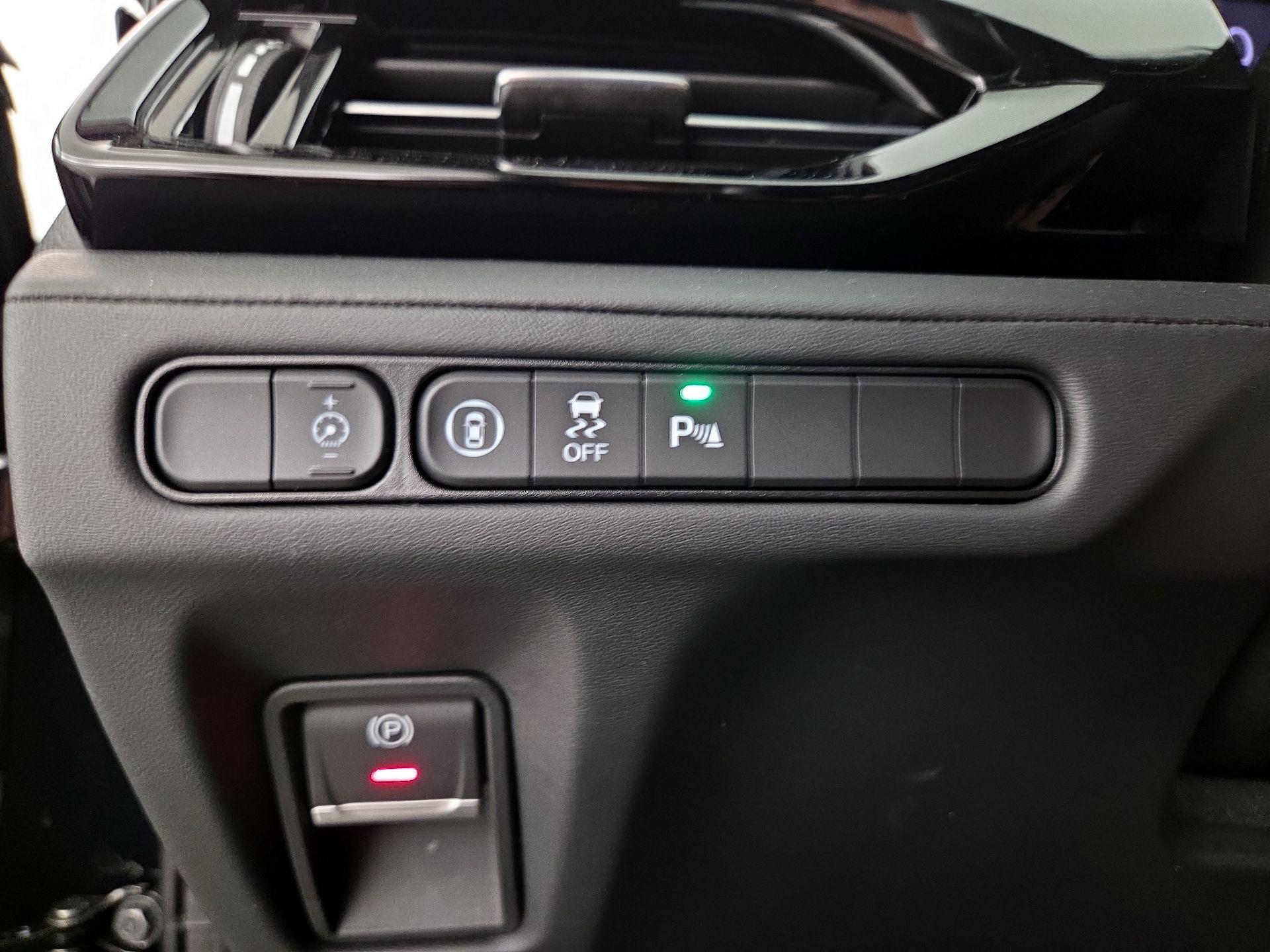 Thumbnail: 2025 Acura MDX - 13