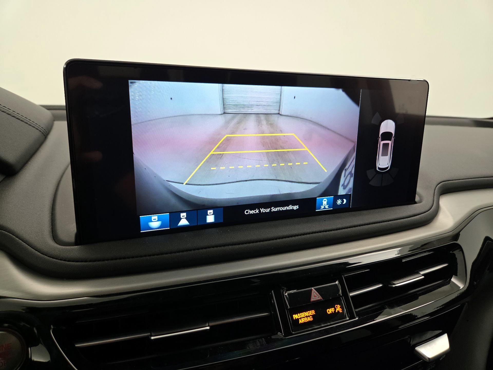 Thumbnail: 2025 Acura MDX - 14