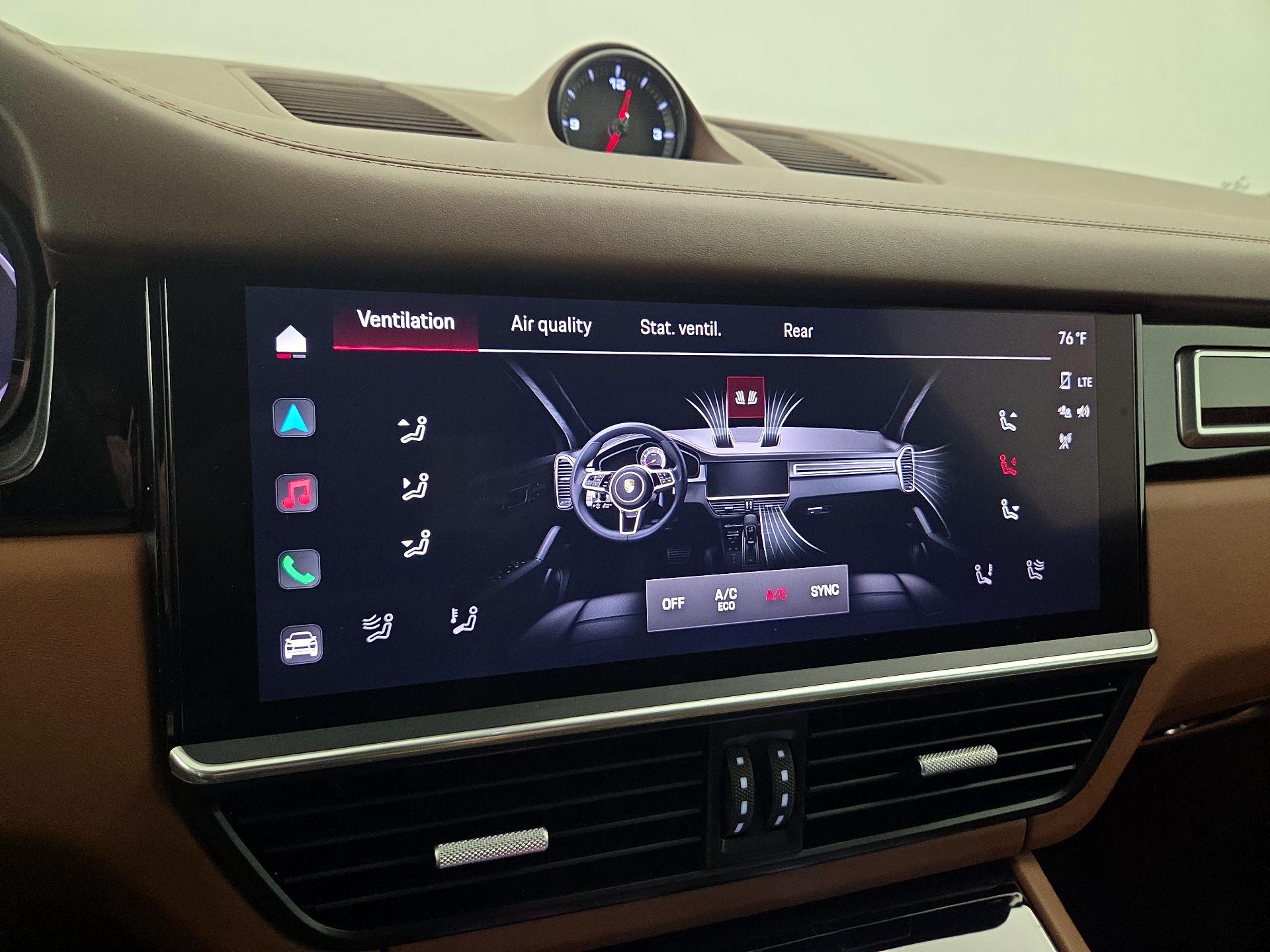 Thumbnail: 2023 Porsche Cayenne - 17