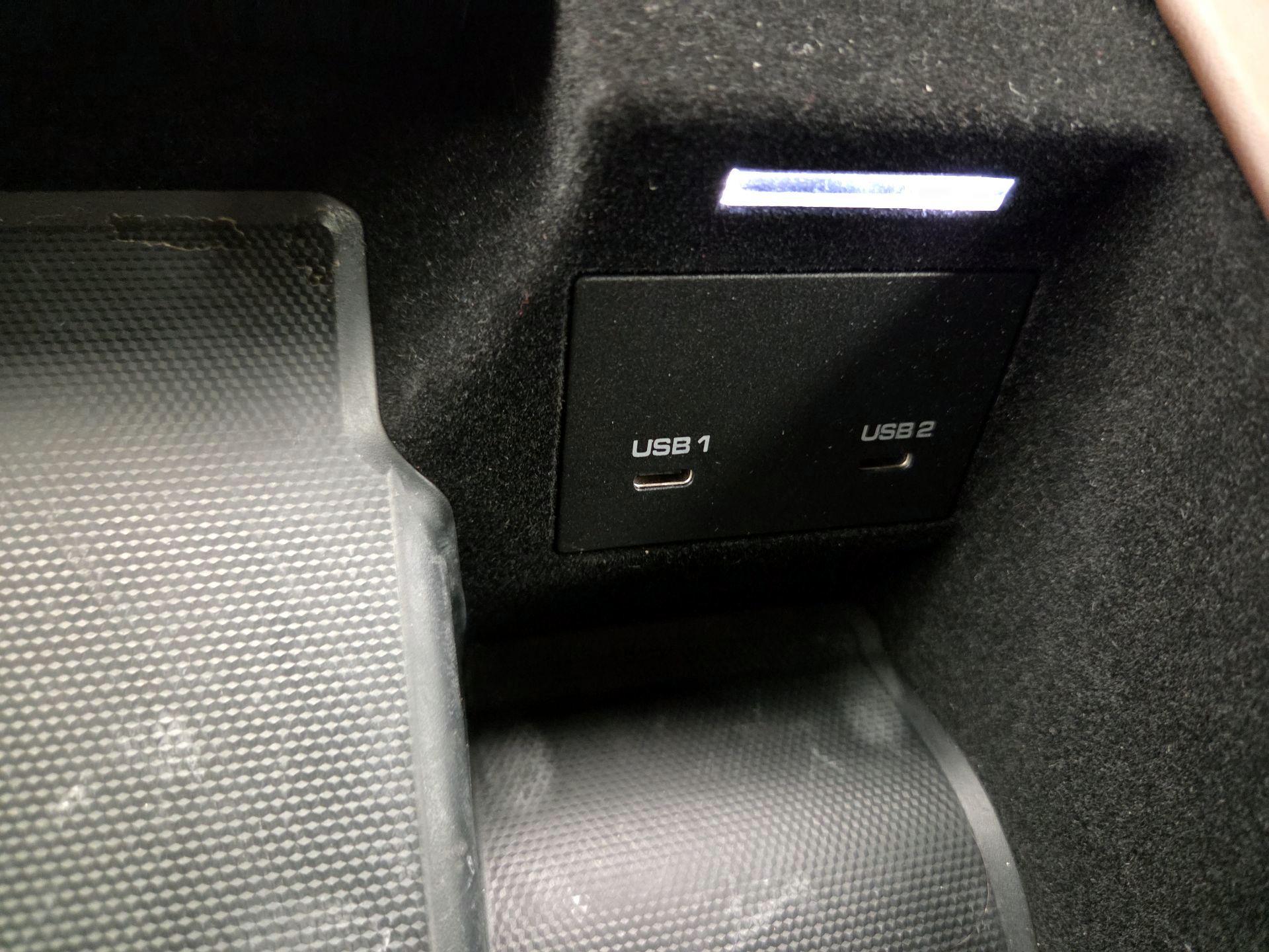 Thumbnail: 2023 Porsche Cayenne - 19