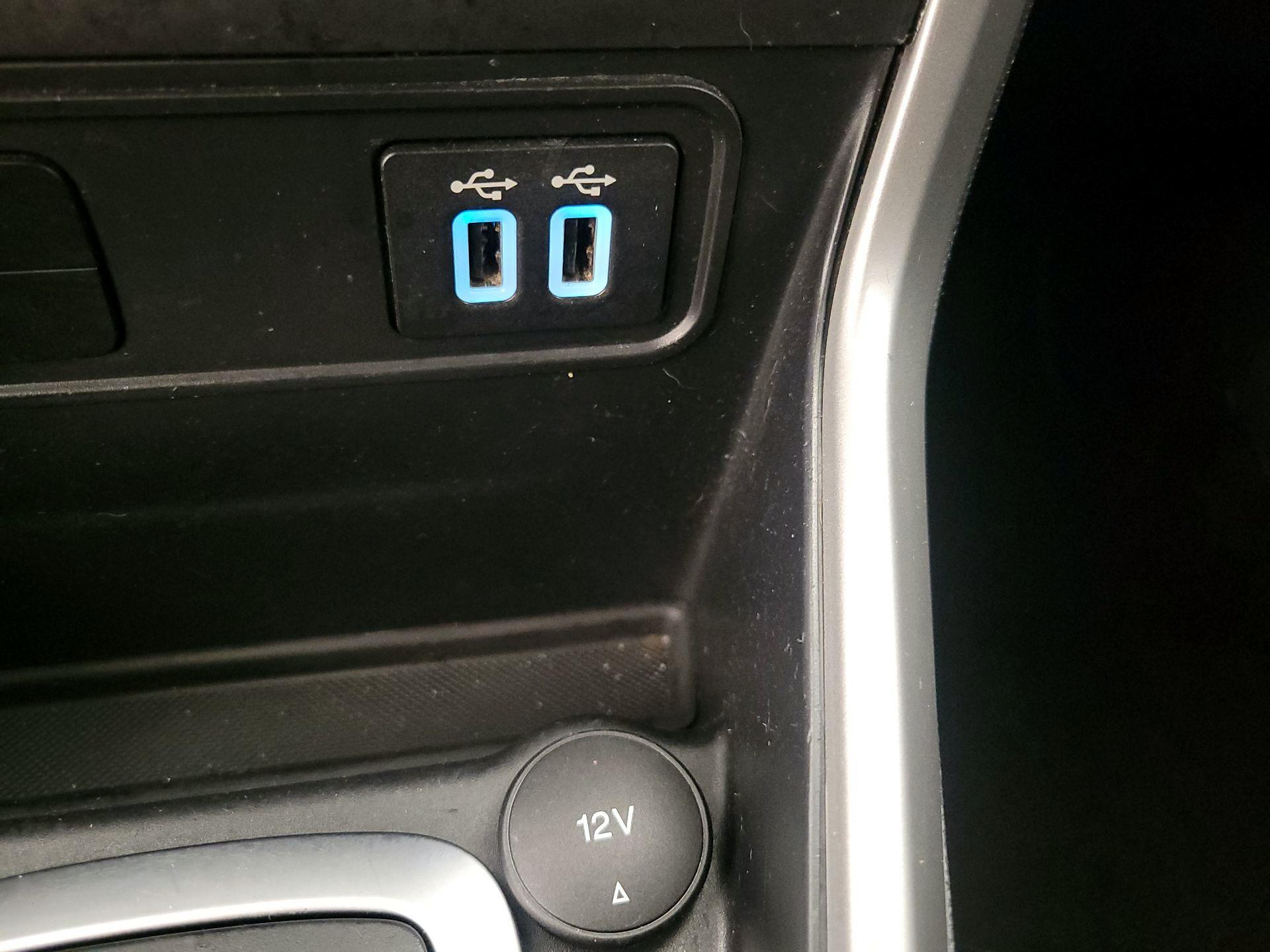 Thumbnail: 2018 Ford EcoSport - 18