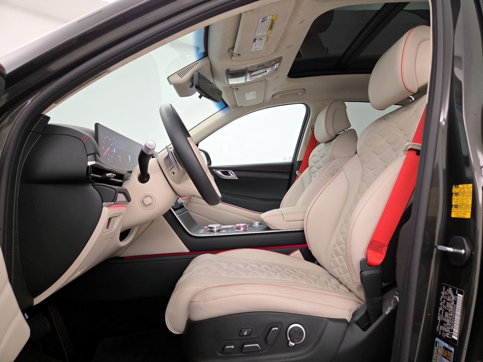 Thumbnail: 2025 Genesis GV80 - 11