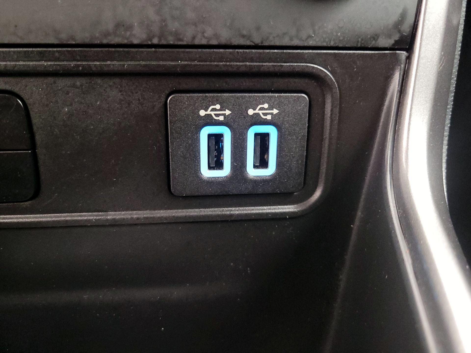 Thumbnail: 2022 Ford EcoSport - 19