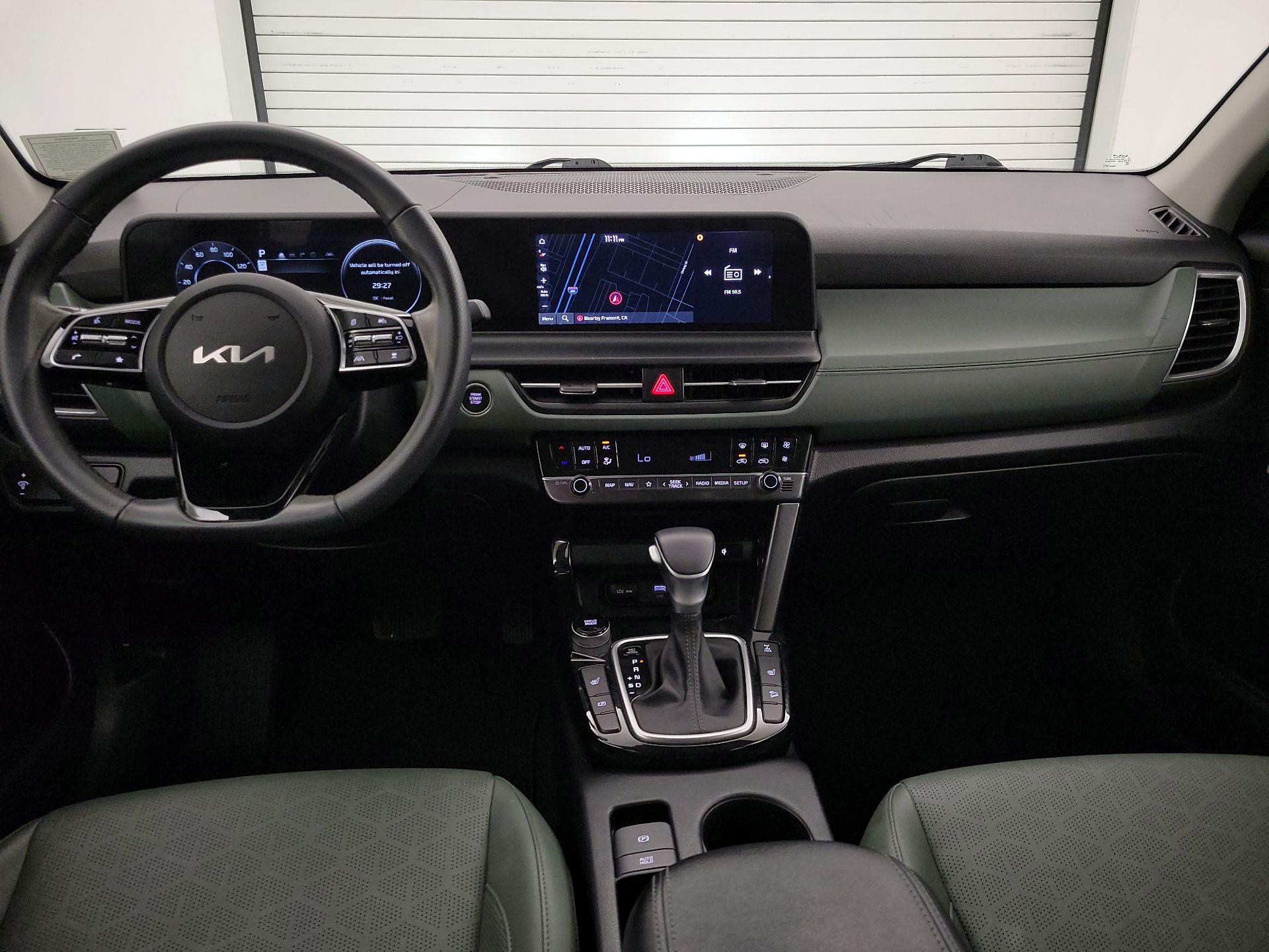 Thumbnail: 2024 Kia Seltos - 9