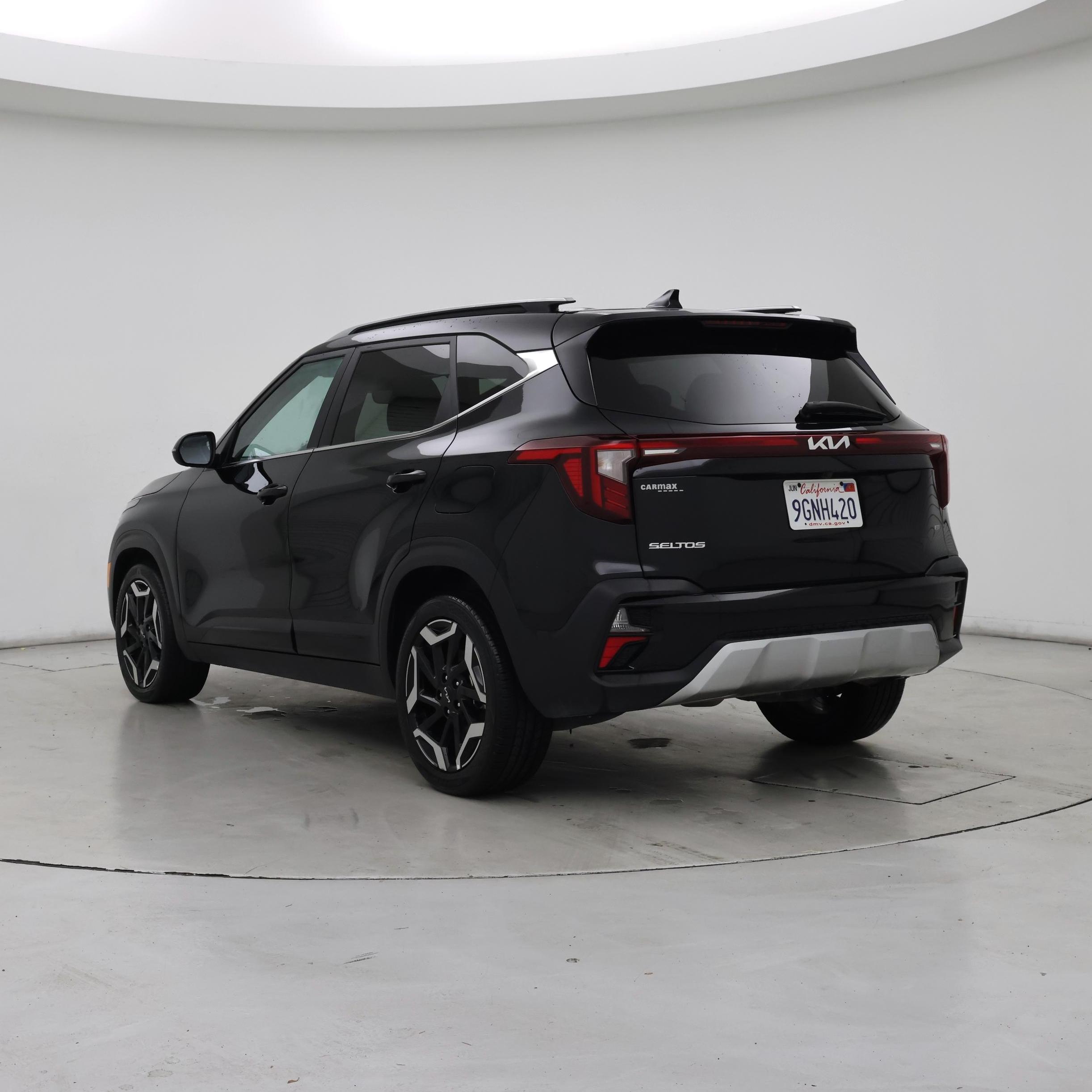 Thumbnail: 2024 Kia Seltos - 2