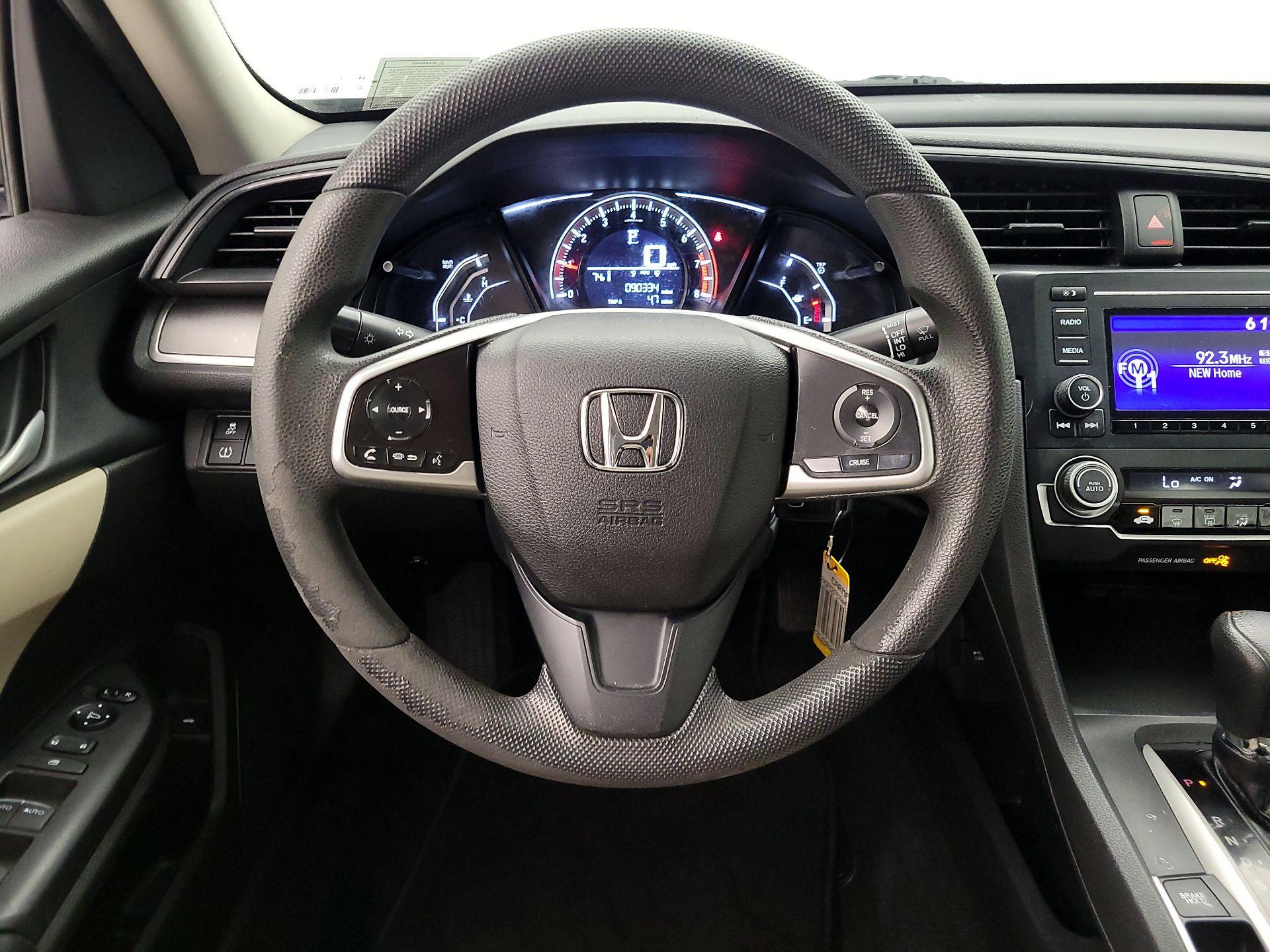 Thumbnail: 2017 Honda Civic - 10